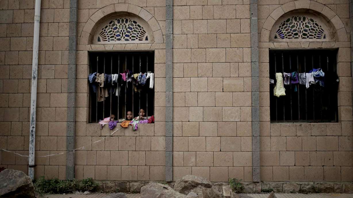 AP Investigation: Food aid stolen as Yemen starves