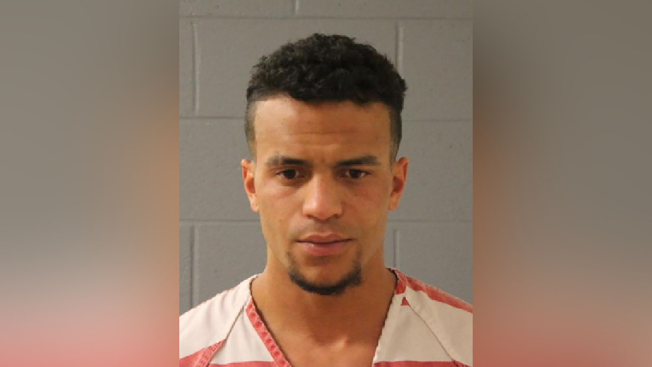 Trial tentatively cancelled in fatal bar shooting as prosecutors, defense work toward resolution