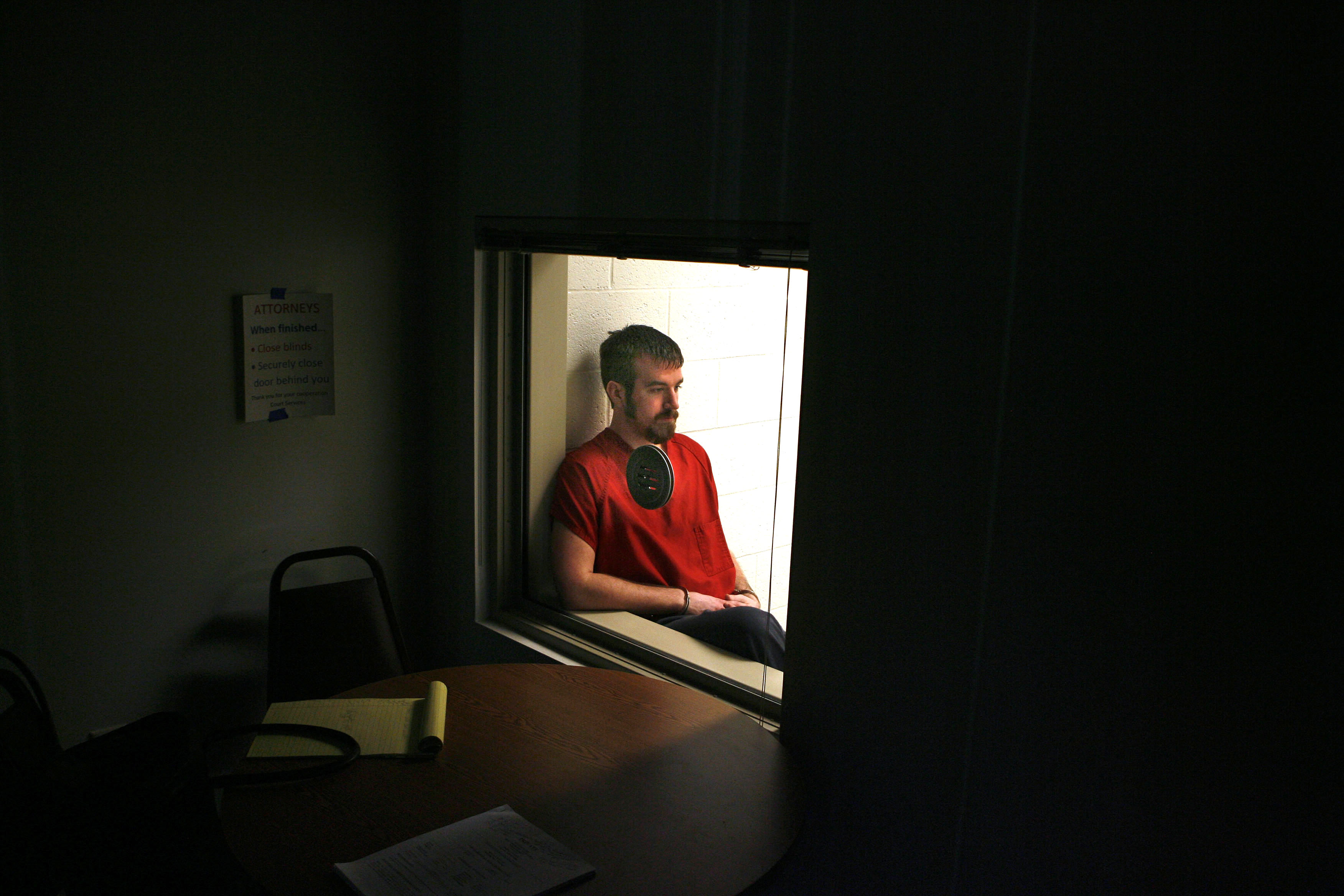 Former Marine reservist with PTSD seeks early parole for killing girlfriend