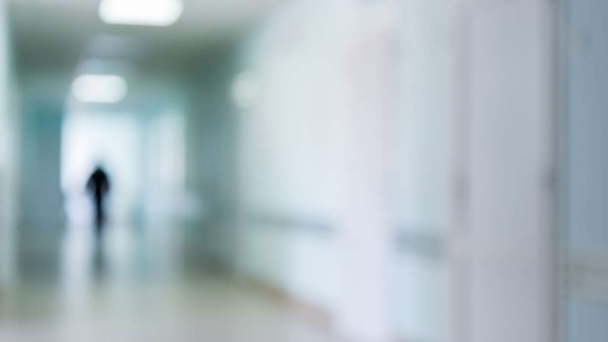 The ethics of pelvic exams performed on anesthetized women without their knowledge