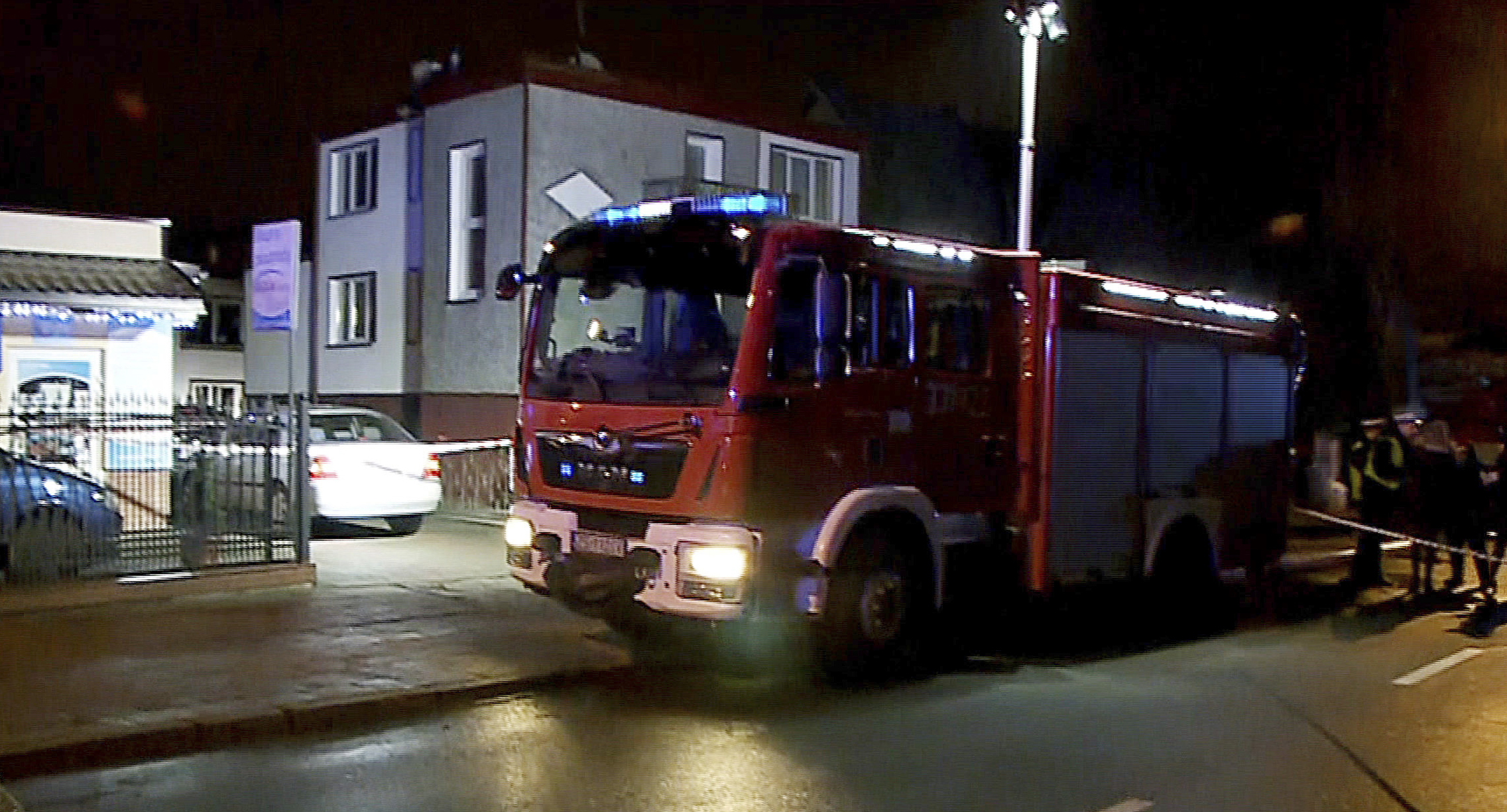 Poland: Fire kills 5 girls locked in home-based escape room