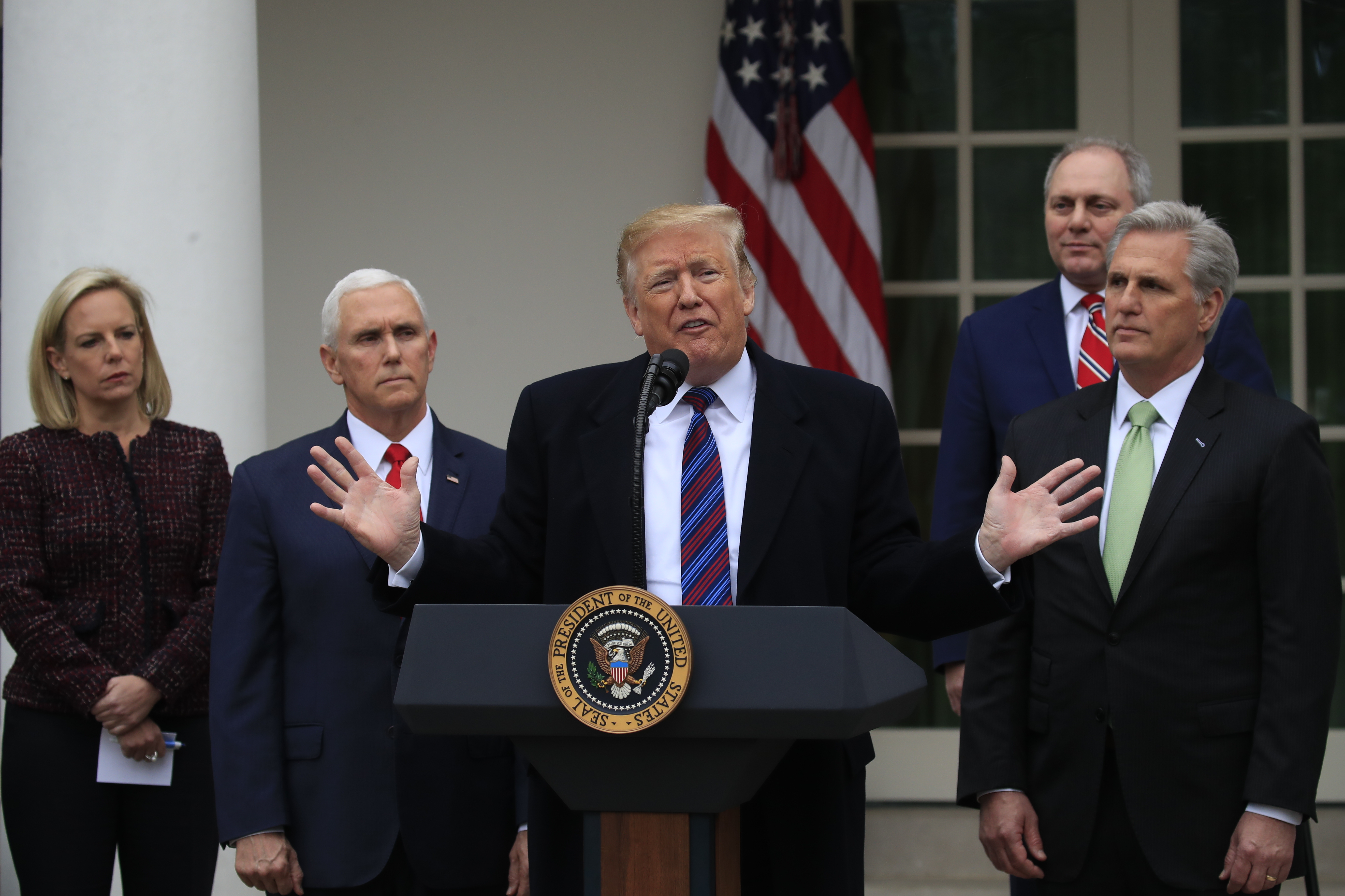 Federal agencies directed to hold off on shutdown raises