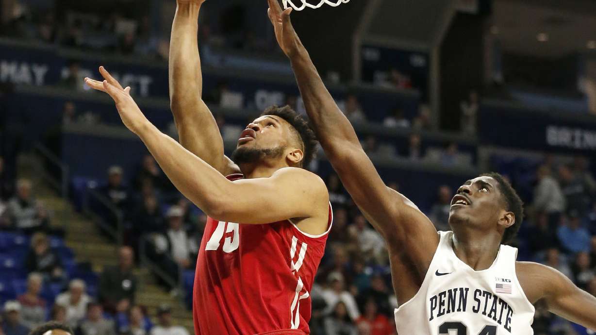 Happ leads No. 22 Wisconsin to 71-52 win over Penn State