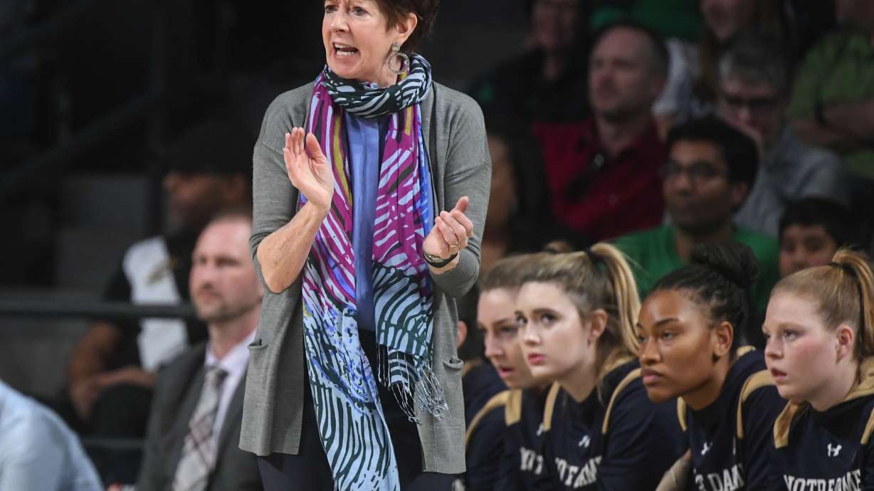 Notre Dame back at No. 1 in AP women's basketball poll