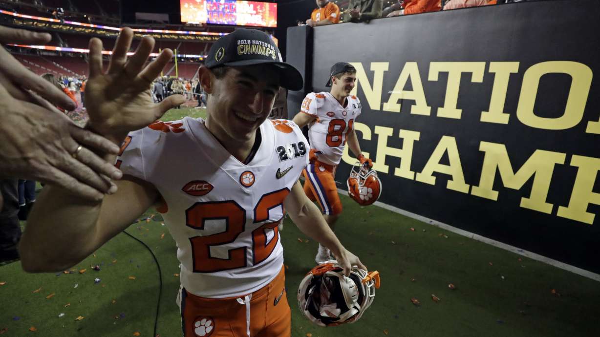 Clemson is No. 1 for 3rd time in AP poll; Utah State No. 22