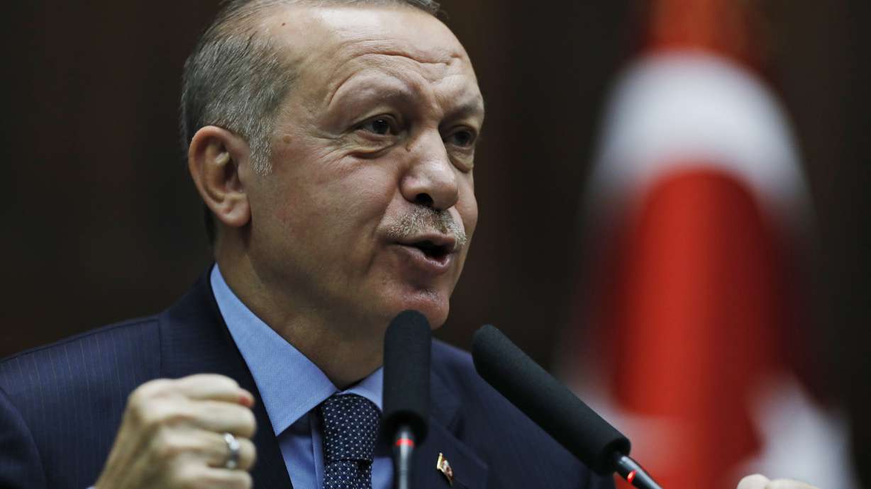 Turkey adamant on tough stance on Syrian Kurdish fighters