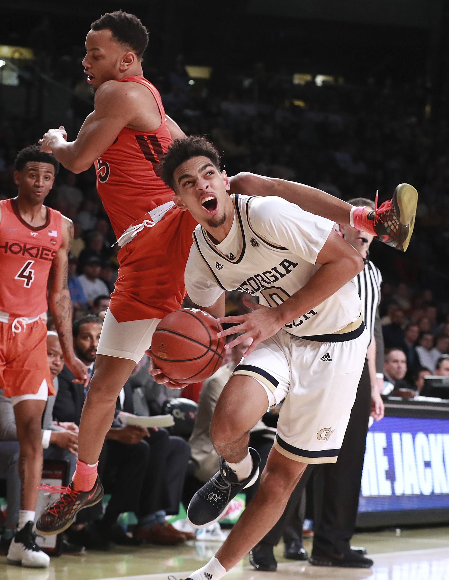 No. 9 Virginia Tech holds off Georgia Tech 52-49