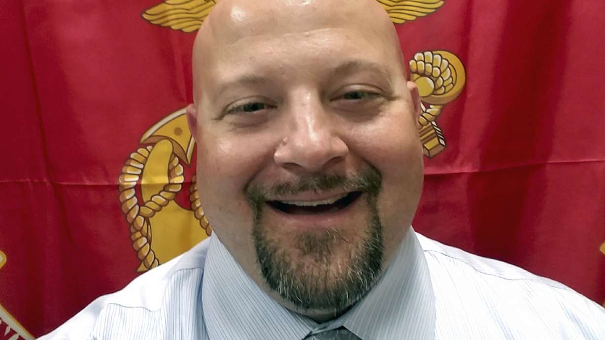 Iowa safety inspectors say their firings were retaliation
