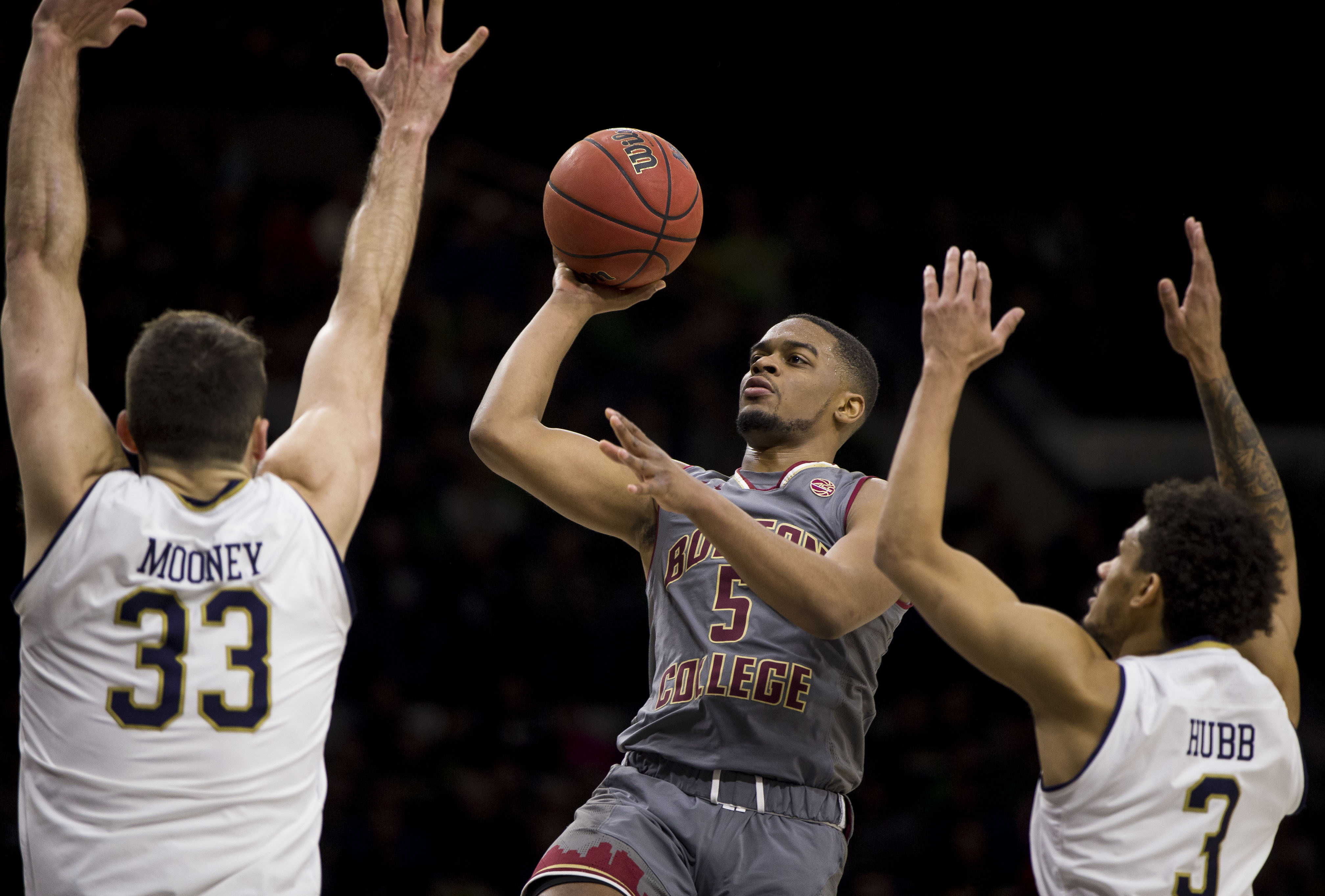 Hubbs' free throws allow Irish to hold off BC, 69-66