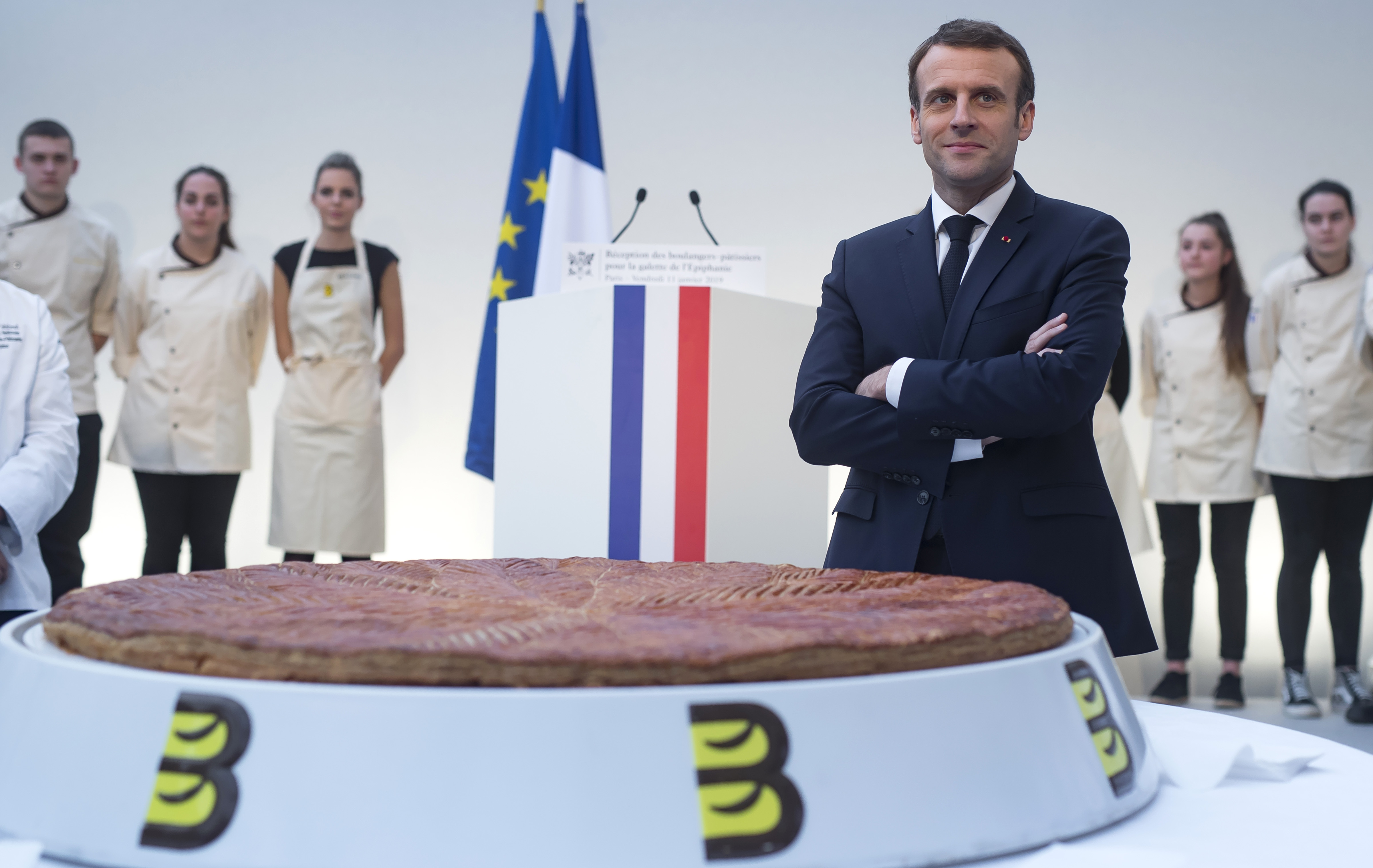 Doubts greet Macron's 'grand debate' to quell French anger
