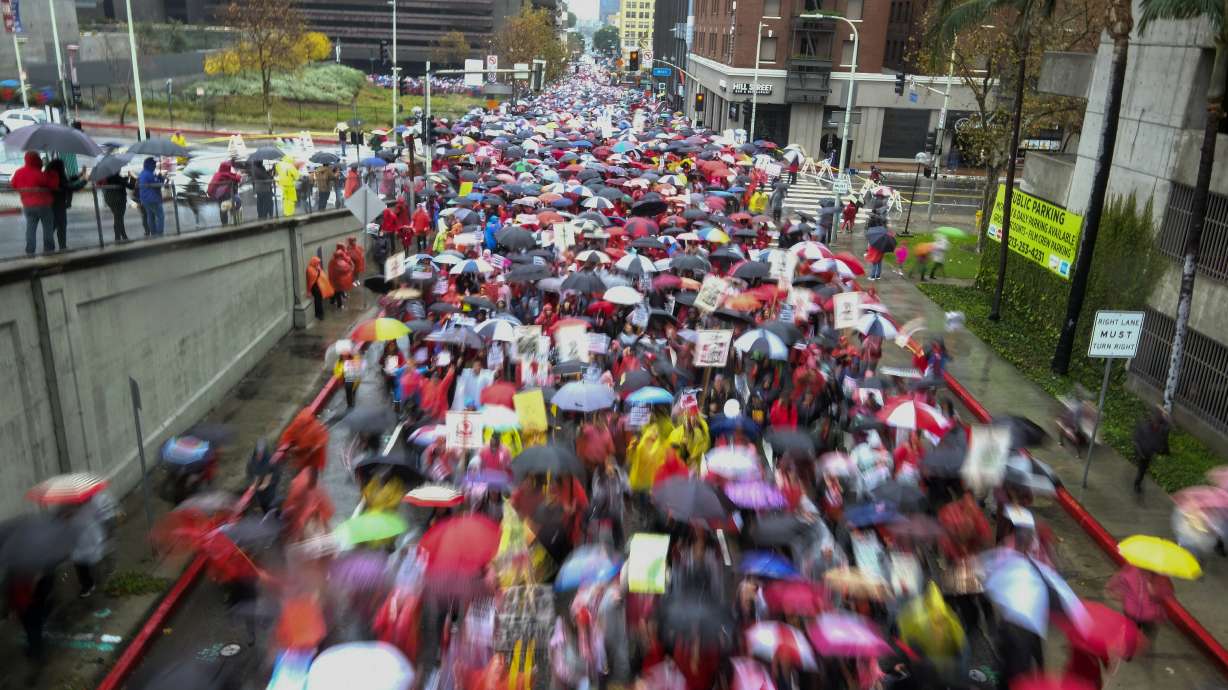 The Latest: Charter school teachers join Los Angeles strike