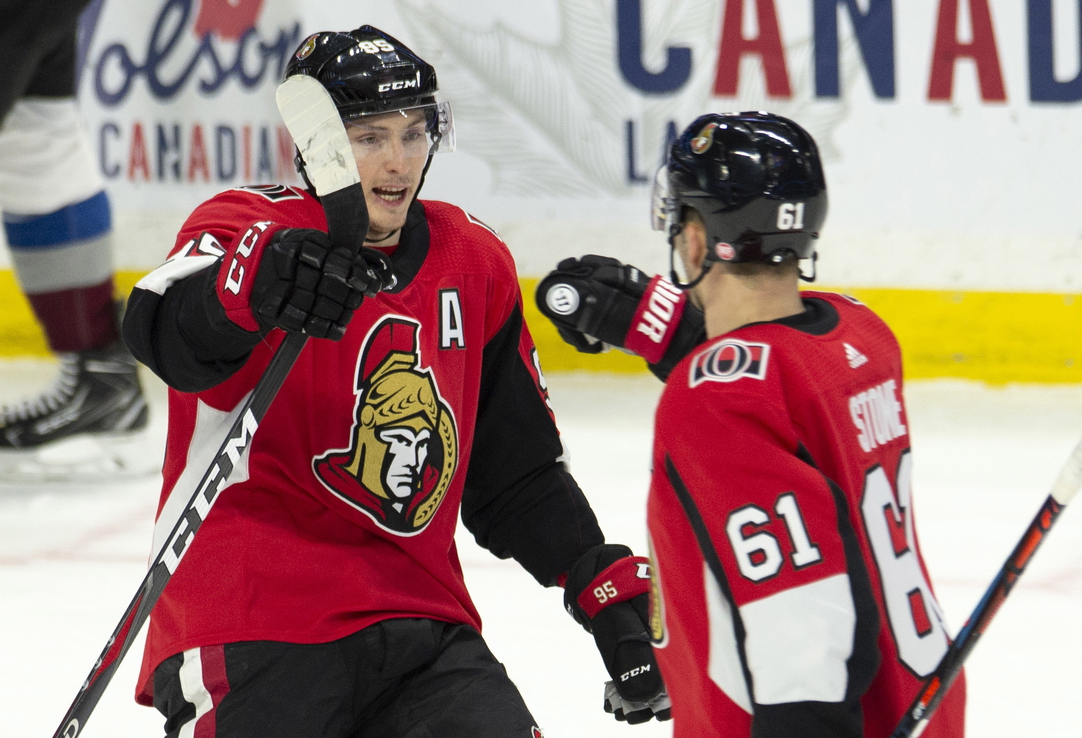 Duchene scores twice vs former team, lifts Sens over Avs 5-2
