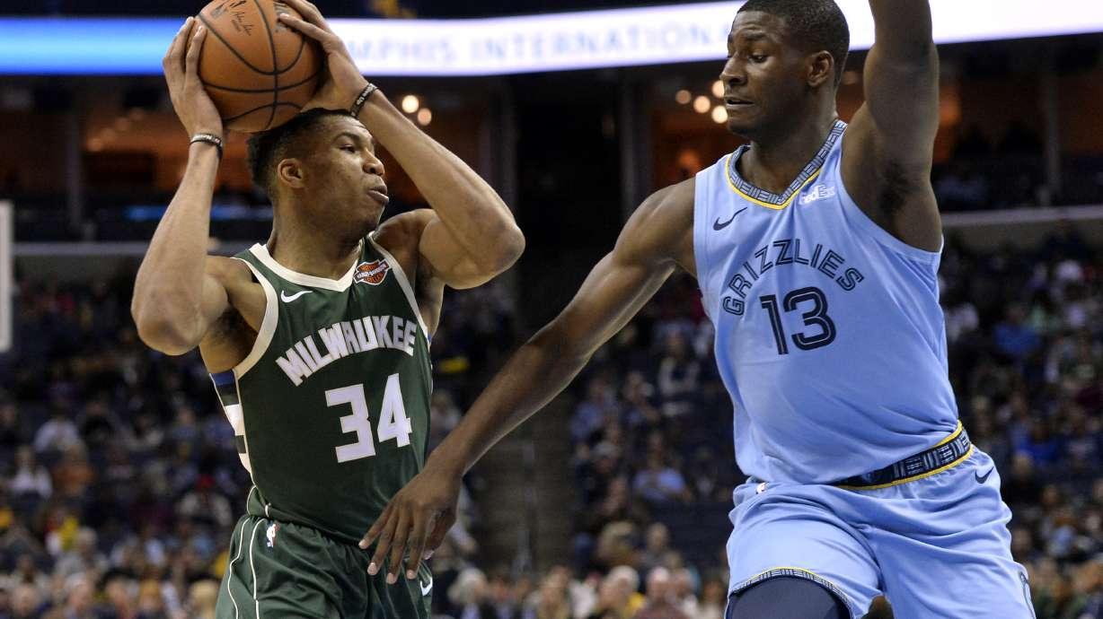 Antetokounmpo leads streaking Bucks past Grizzlies 111-101