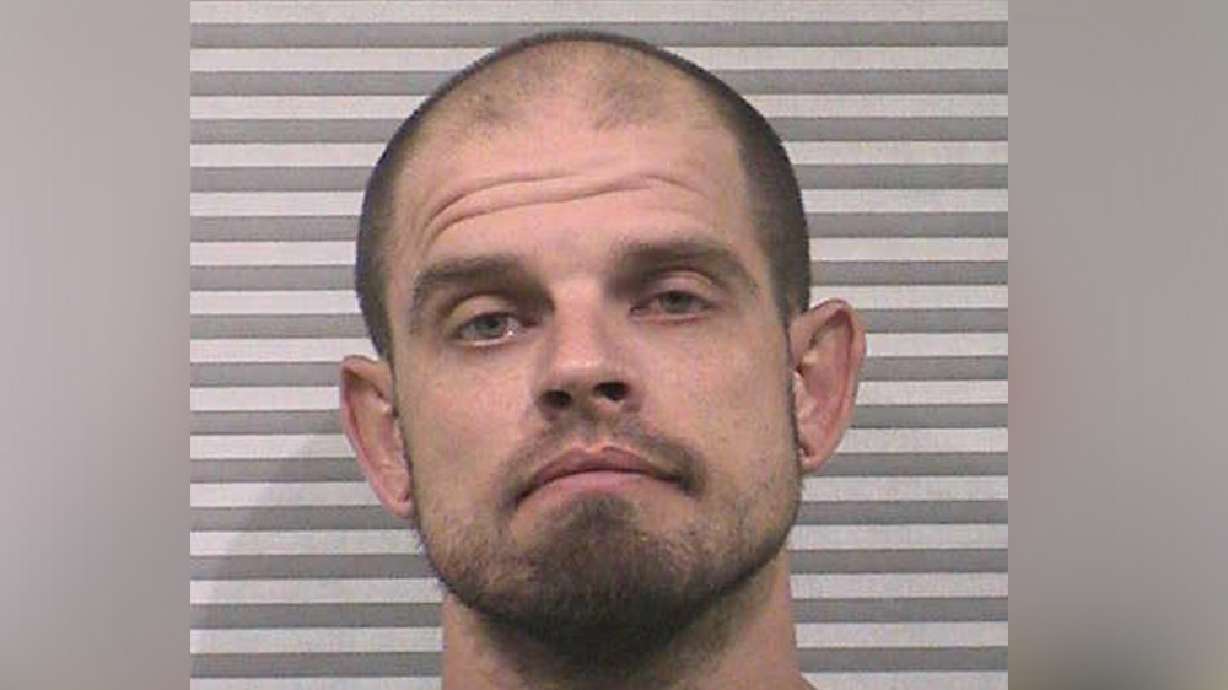 Police Utah jail inmate escapes, steals truck