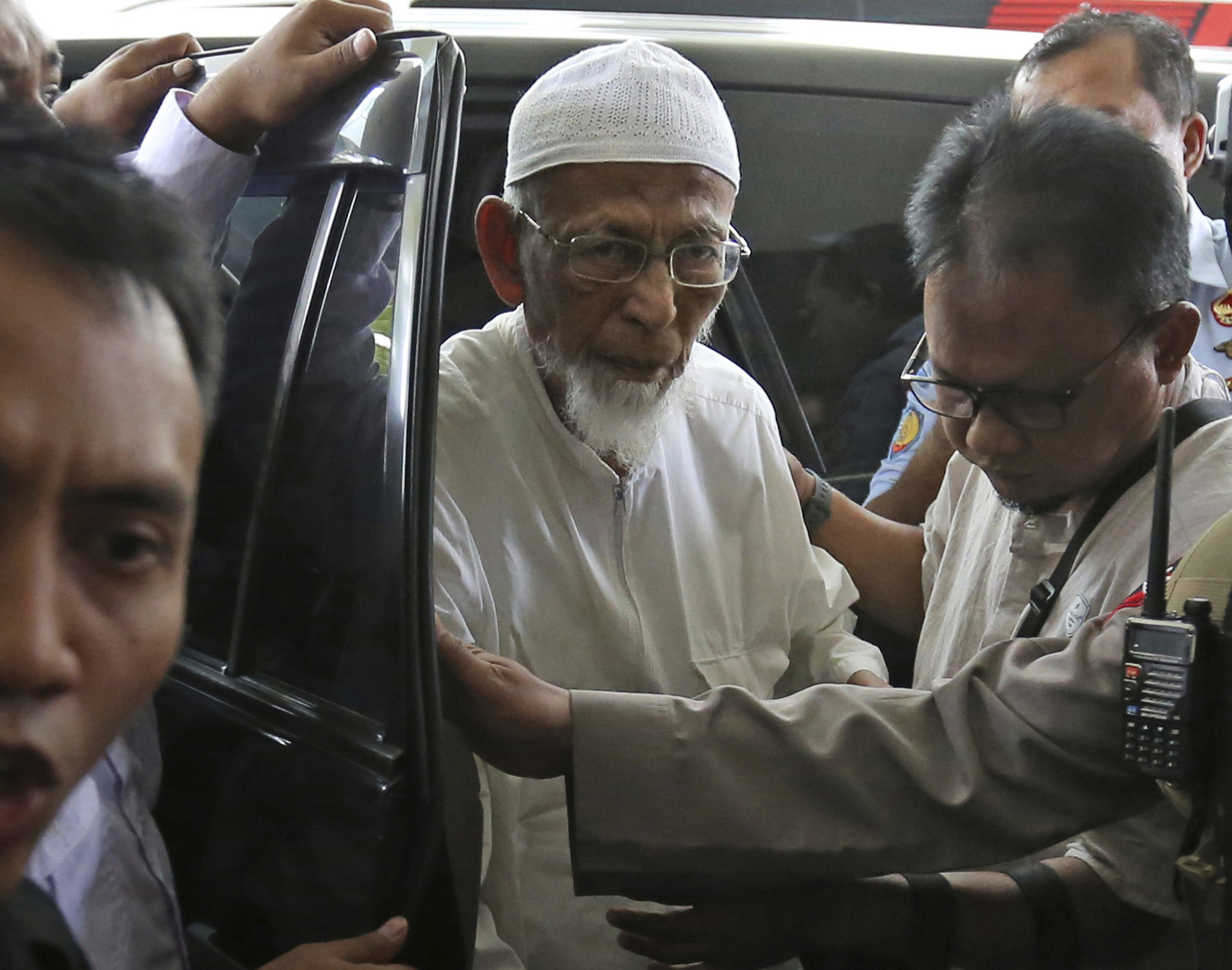 Indonesia cleric to be freed despite holding to radicalism
