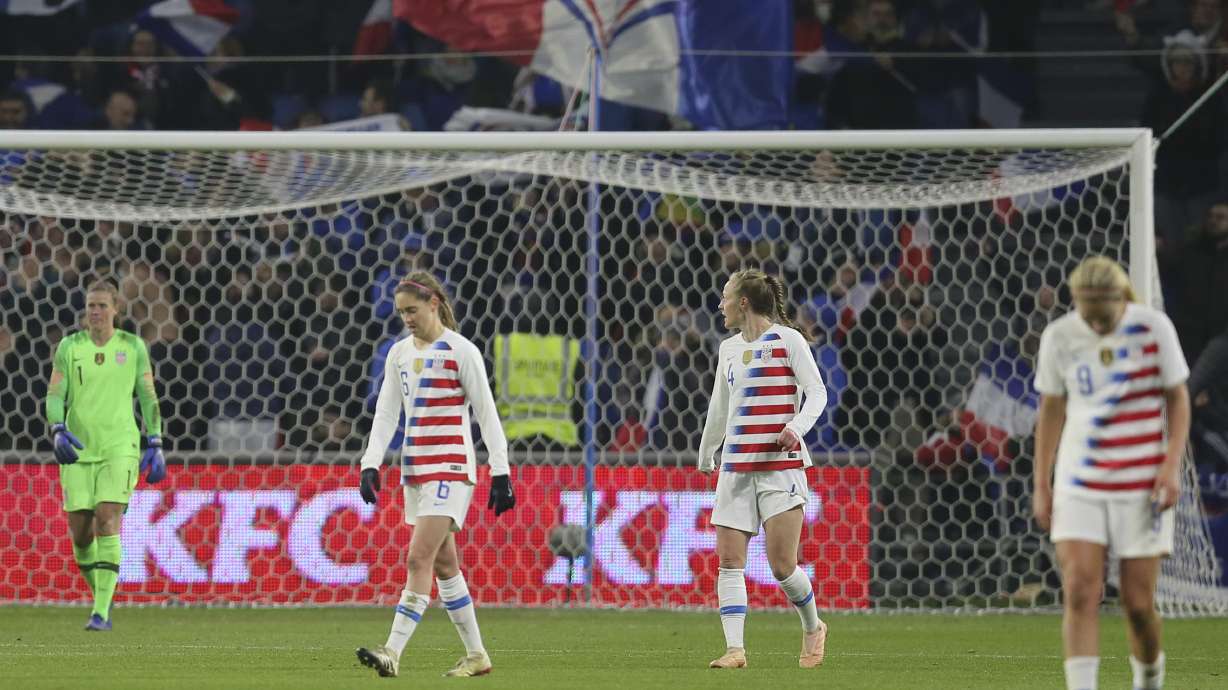France ends 28-match US unbeaten run with 3-1 victory