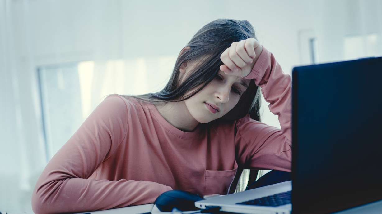 How to protect your children from online sextortion