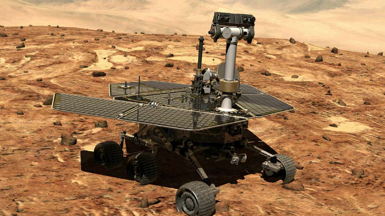 NASA's storm-silenced rover marks 15th anniversary on Mars
