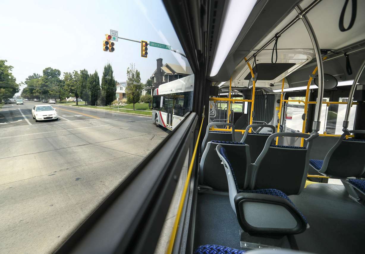 In this 2018 file photo, a Utah Transit Authority hybrid electric articulated bus makes a left-hand turn in Provo during a test run of the Utah Valley Express. (Photo: Steve Griffin, KSL)