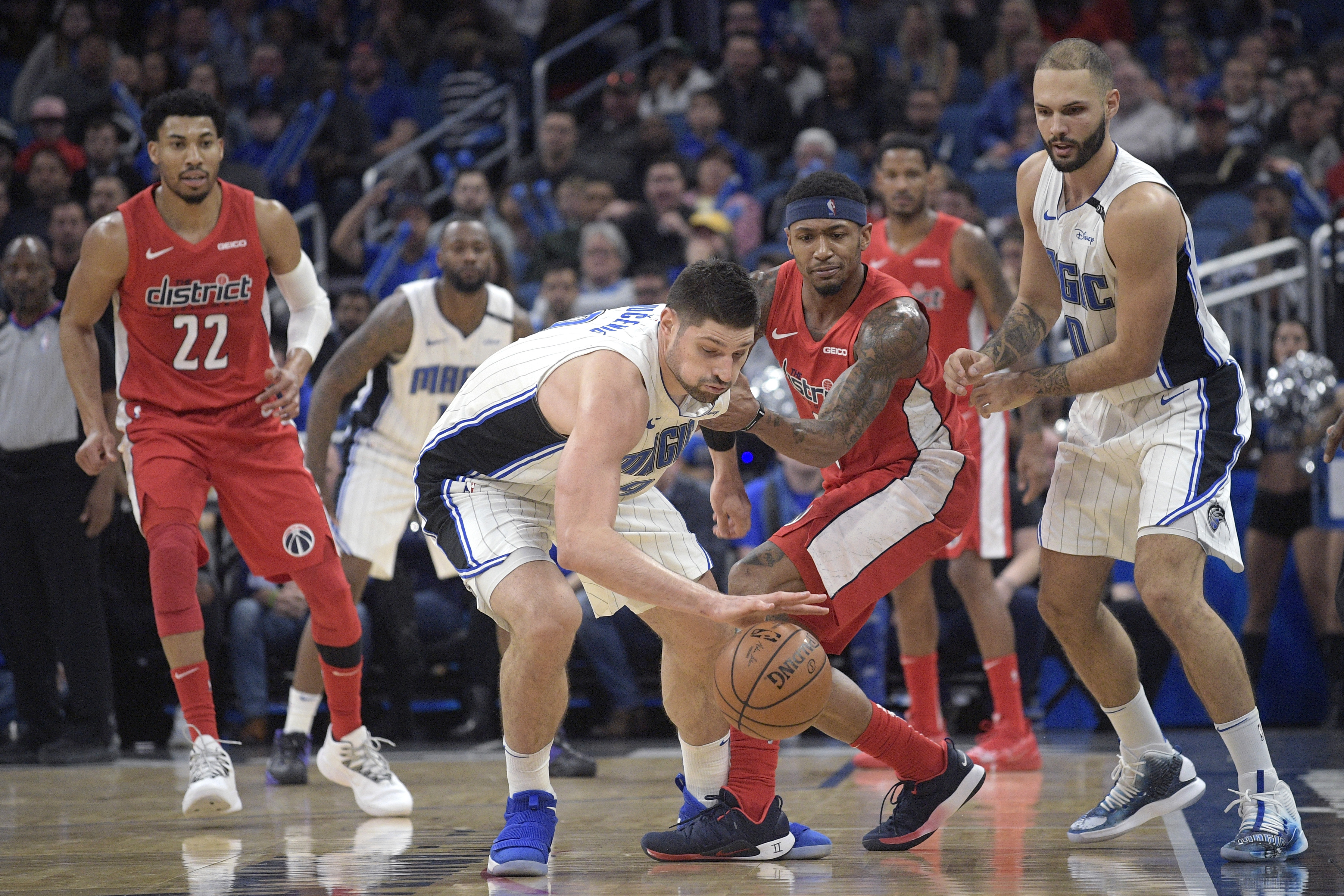 Green's late basket lifts Wizards past Magic 95-91