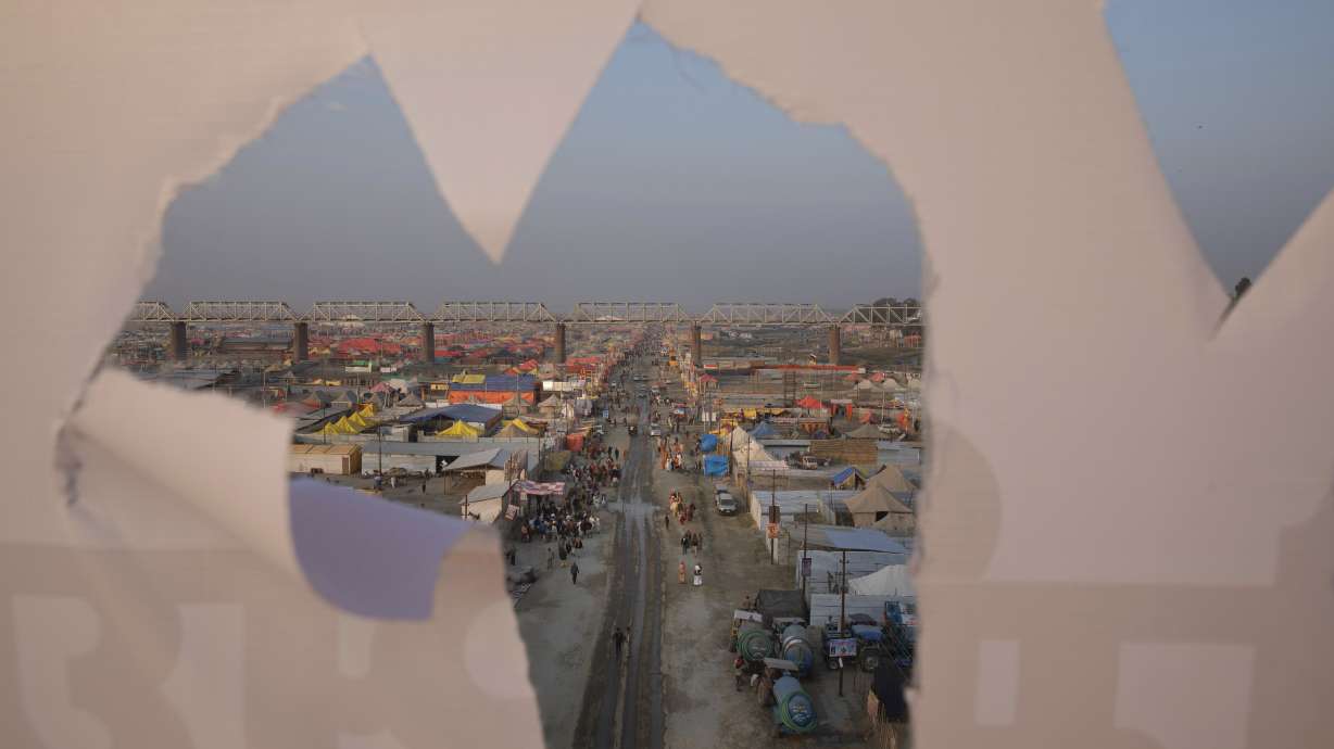 Noted Indian transgender activist shakes up Hindu festival