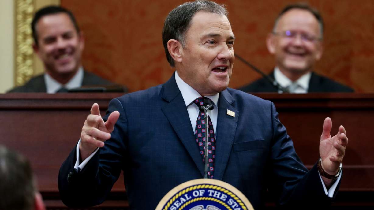Rural communities can reinvent their economies, Utah governor tells other states' chief executives
