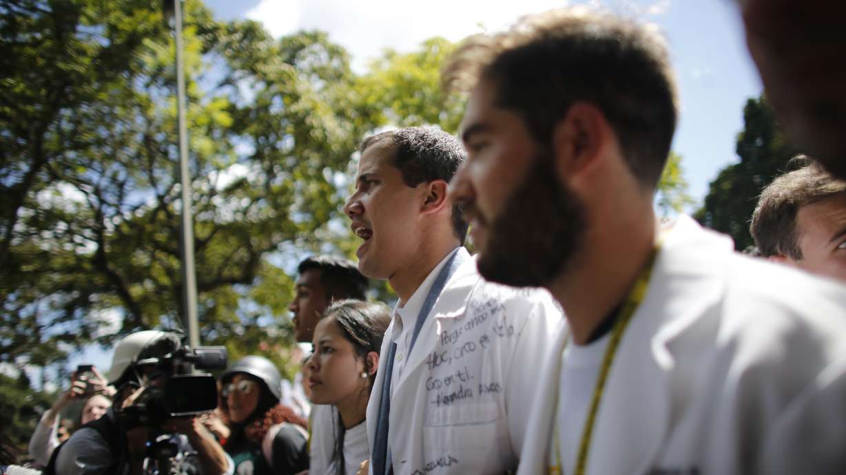 Struggle for control of Venezuela returning to the streets