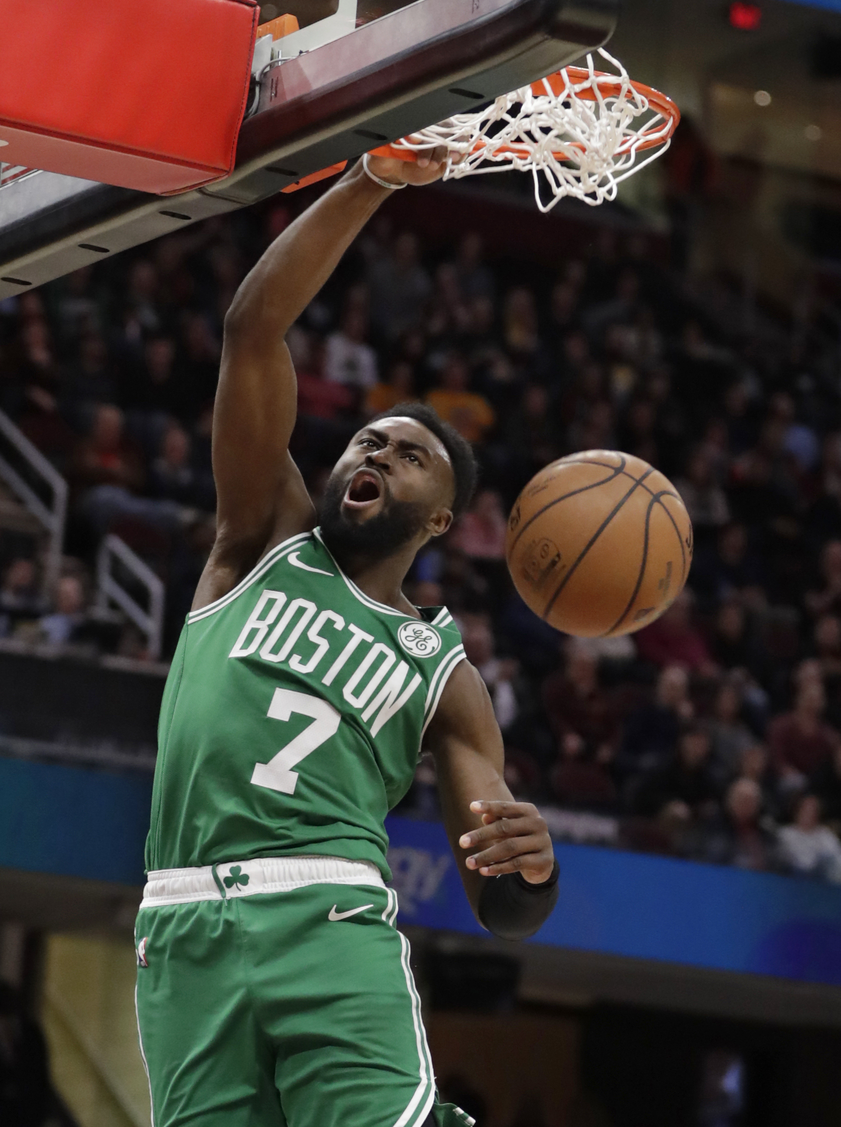 Tatum scores 25, Irving-less Celtics down lowly Cavs 103-96