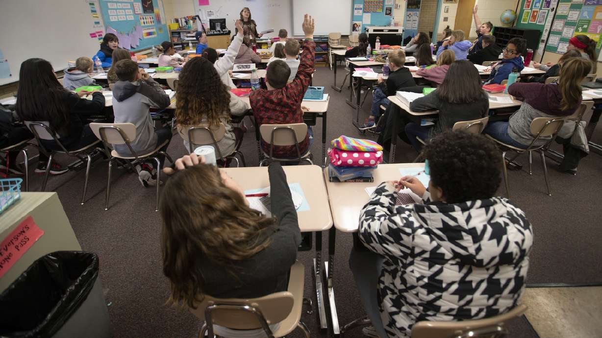 Davis School Board votes to close Washington Elementary School