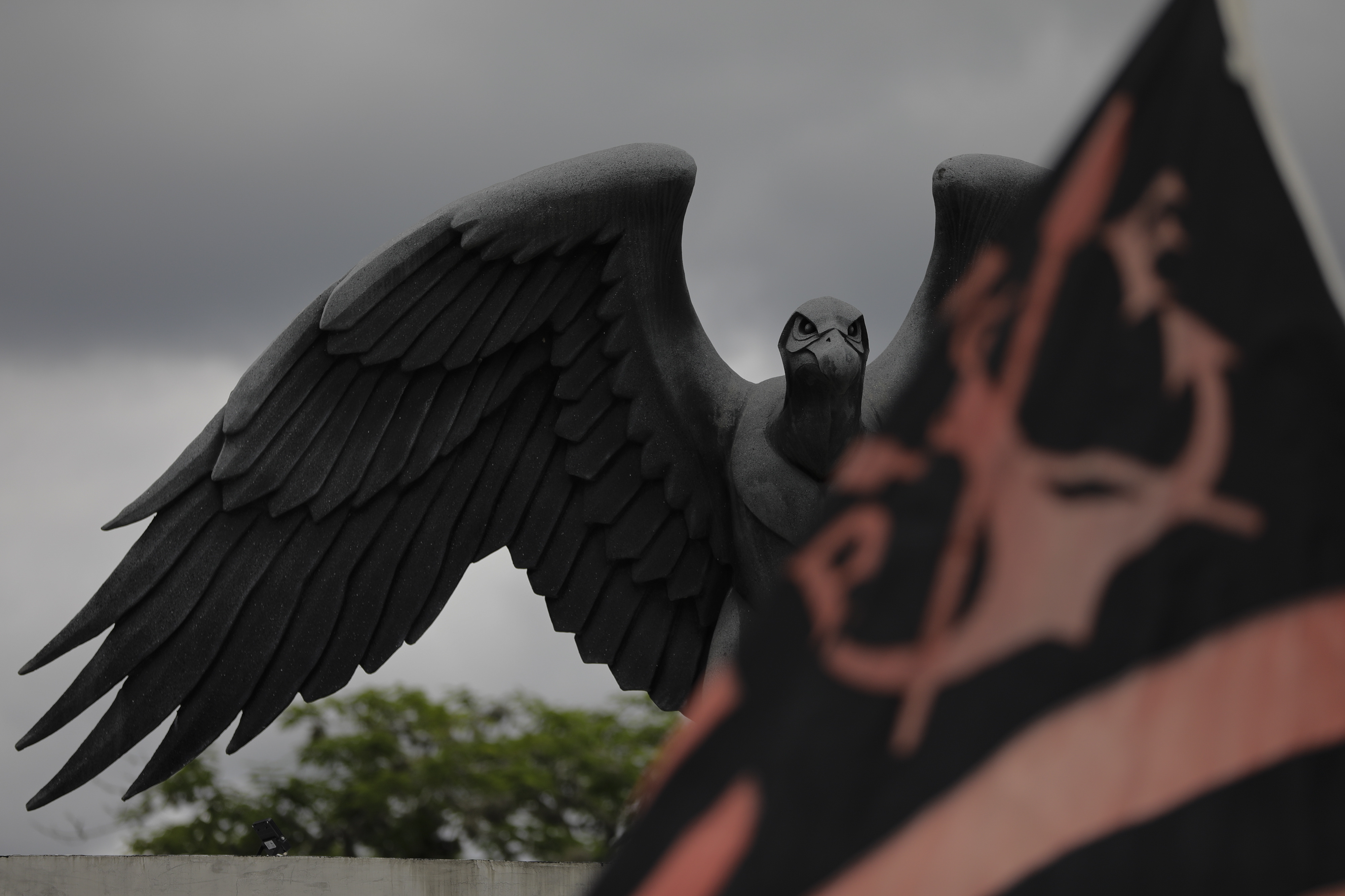 Questions, criticism of Brazil soccer club where 10 killed