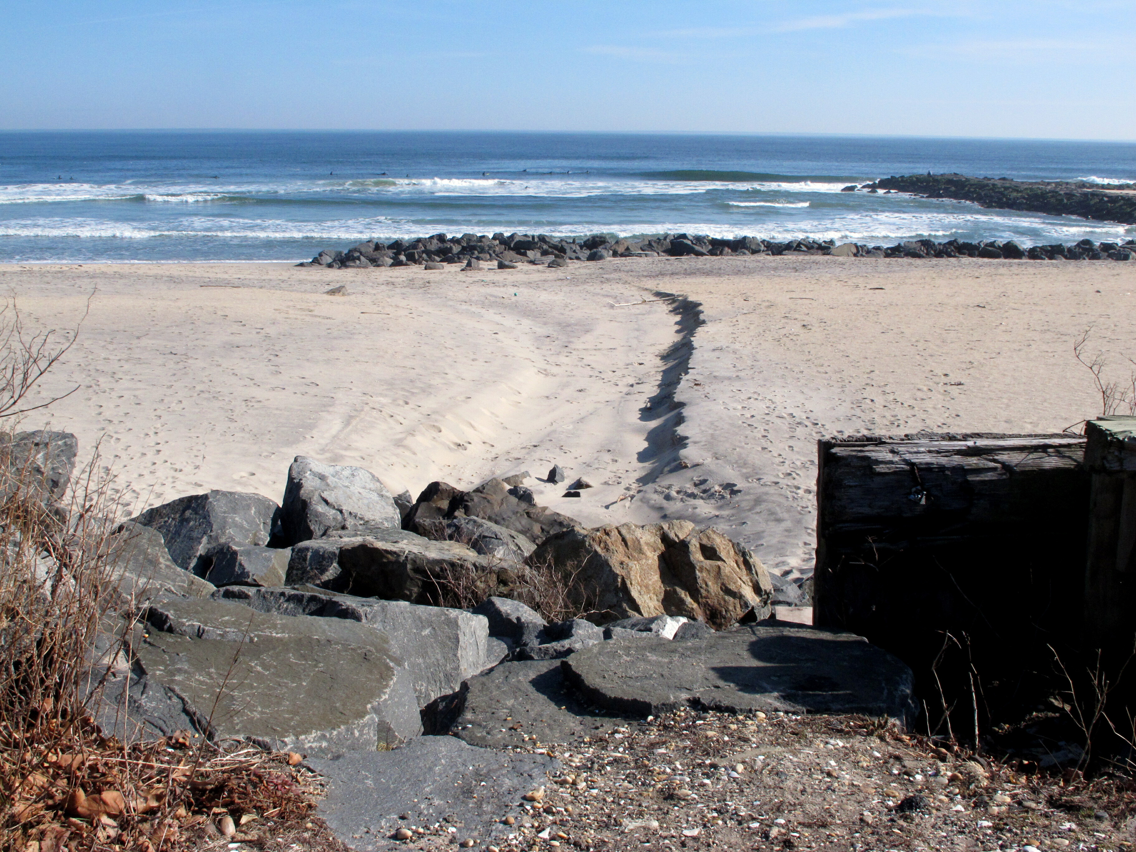Bad Deal? Suit fears shore towns closing beach access points