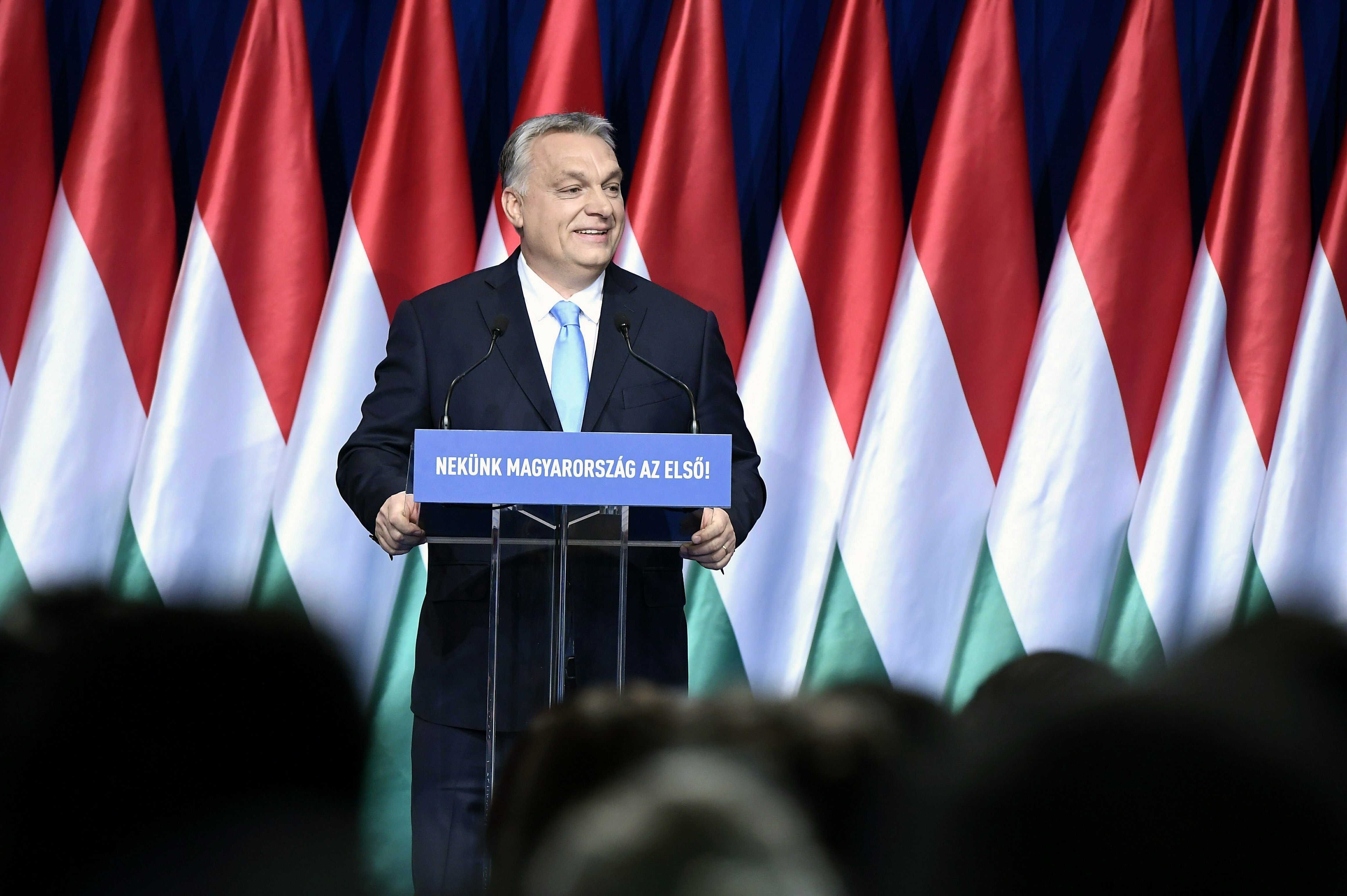 Hungary to give women with 4 or more kids life tax exemption