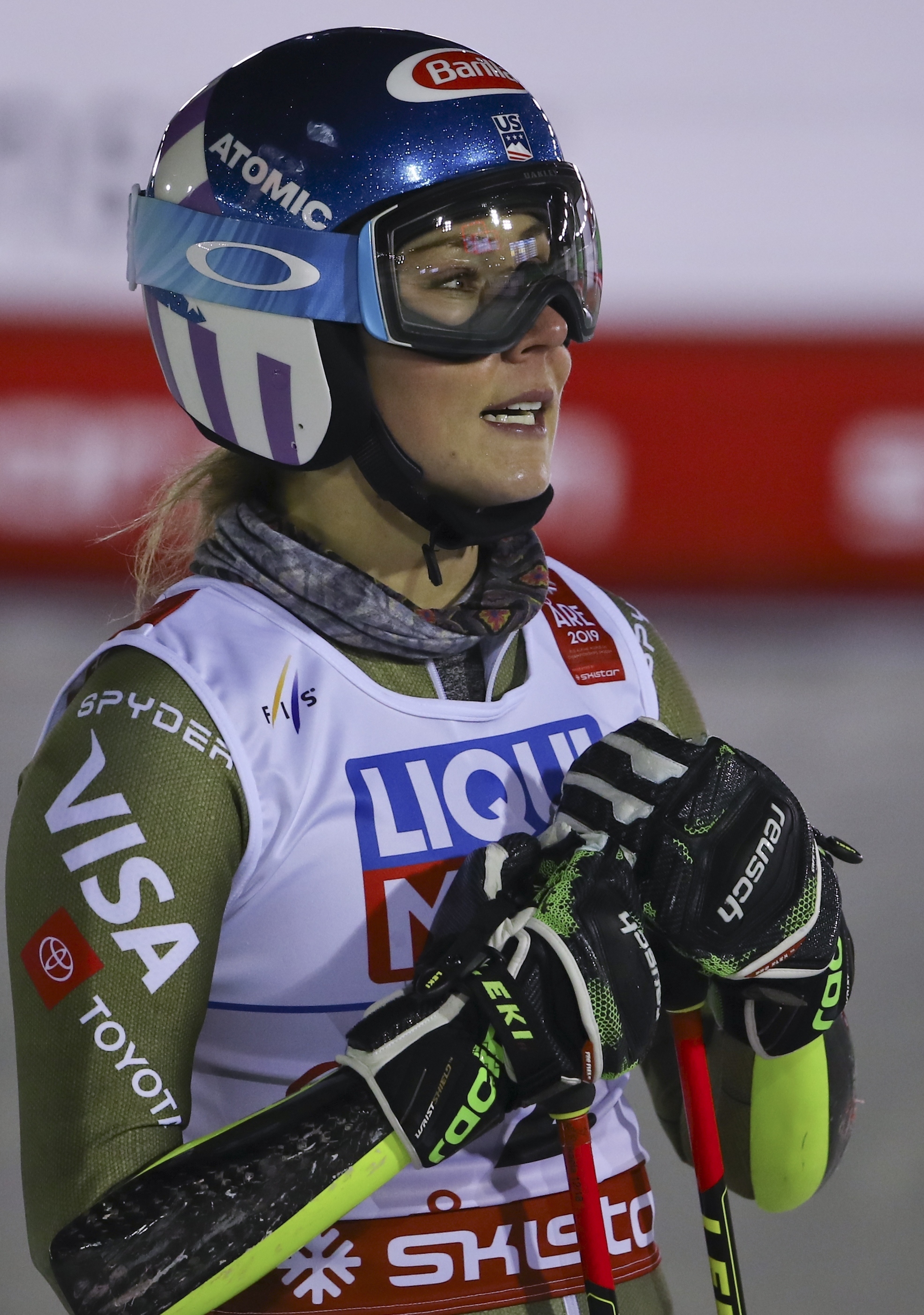 Shiffrin's plans blown off course in windy giant slalom