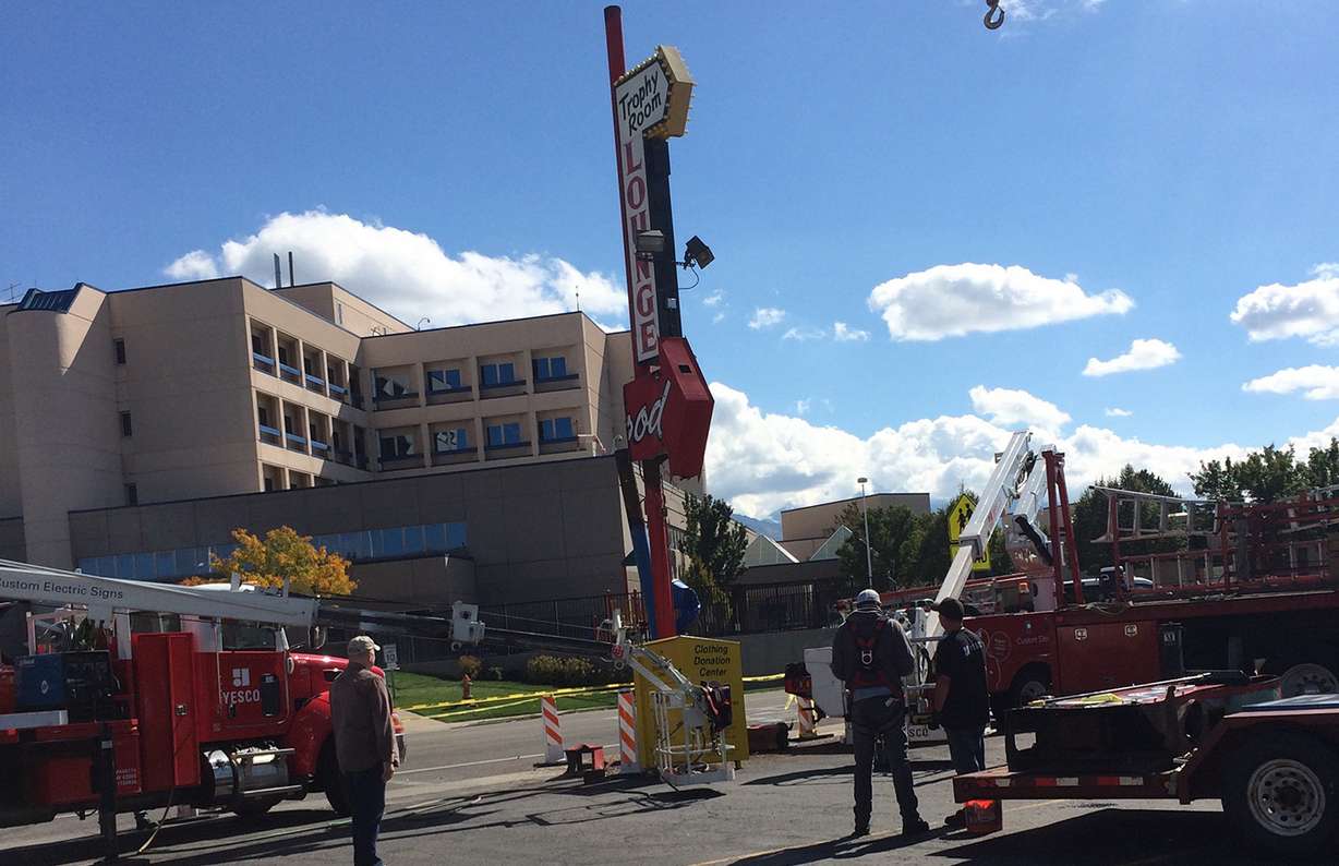 Crews inspect the Bonwood Bowl sign in South Salt Lake after a vehicle crashed into it in October 2018. The repairs to the sign cost more than $25,000, according to the company. (Photo courtesy Matthew White)