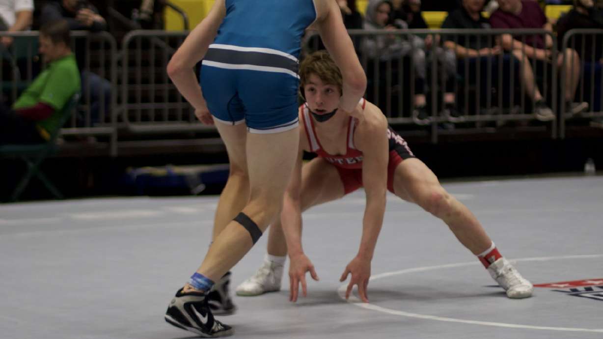 4A wrestling: Payson, Uintah pulling away from field after quarterfinals