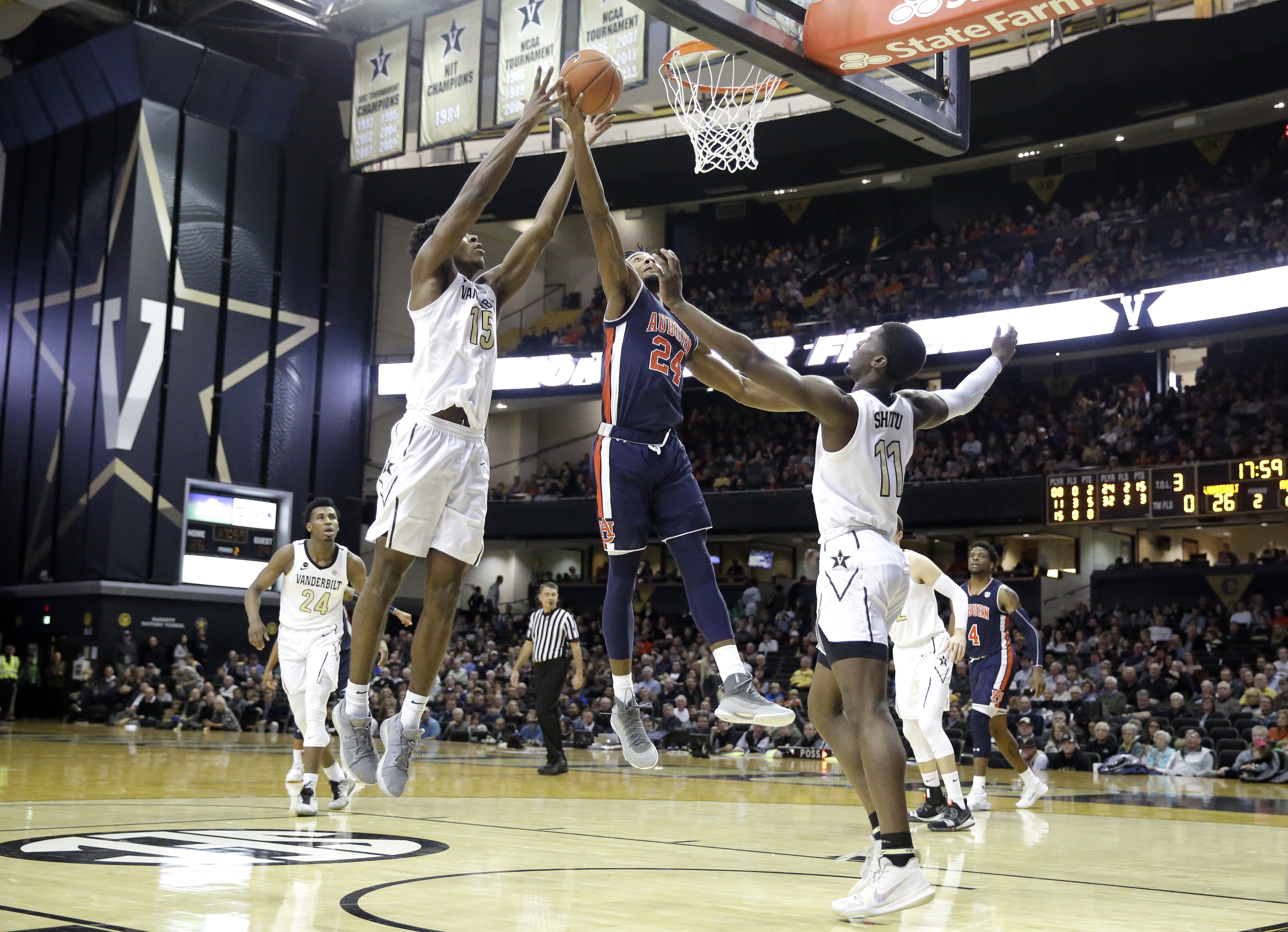 Auburn beats Vanderbilt 64-53 for rare win at Memorial Gym