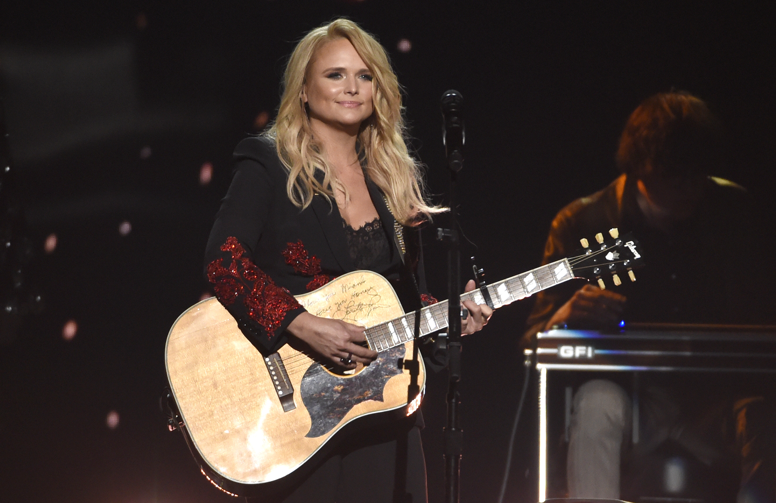Country star Miranda Lambert cancels, reschedules Salt Lake City concert due to illness