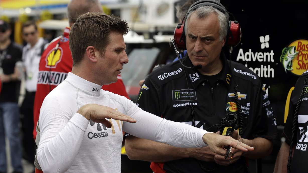 Denny Hamlin cruises to 2nd Daytona 500 victory in 4 years