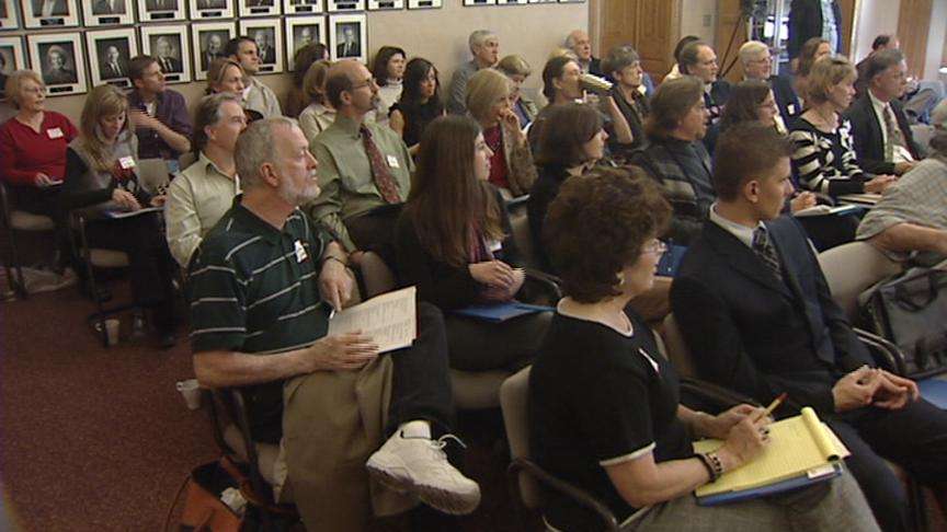 Moms for Clean Air Committee Meets