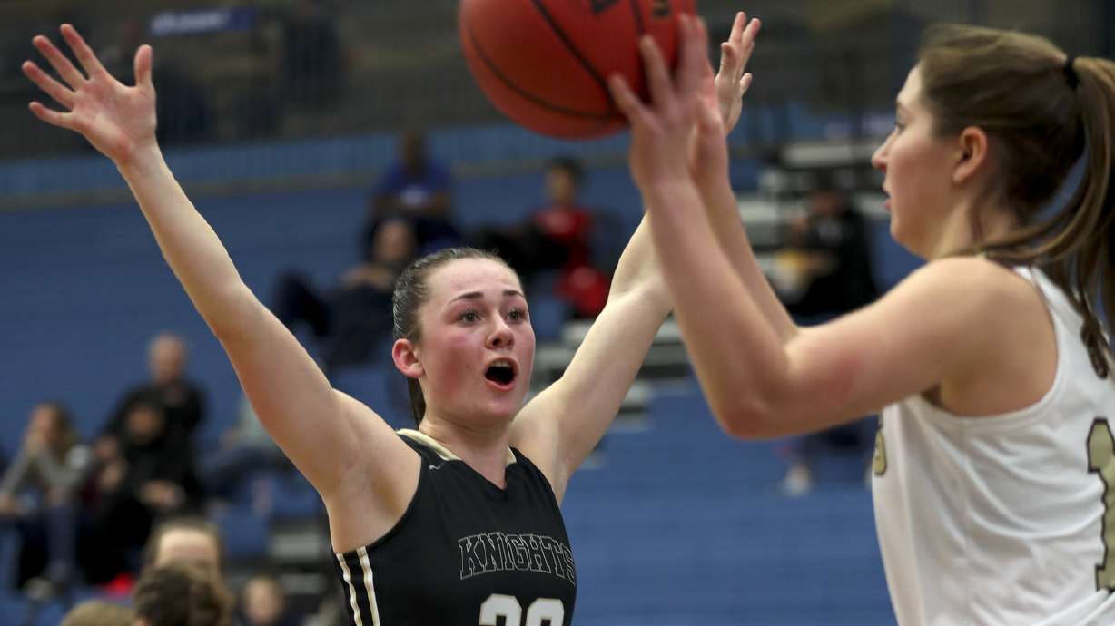 Don't call it an upset: 'Underdogs' Riverton and Lone Peak post blowouts in first round