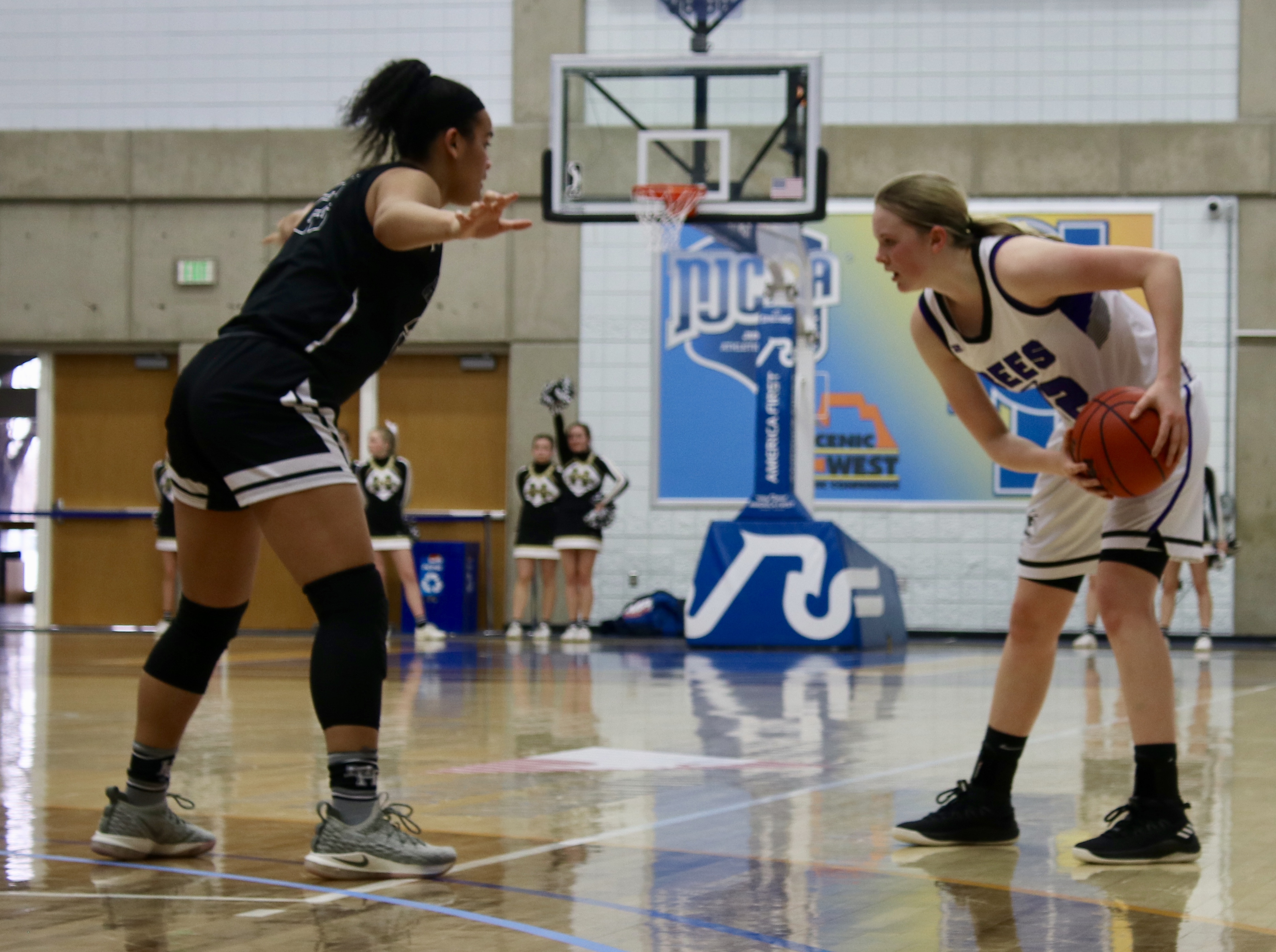 Box Elder and Highland during the first round of state playoffs in Taylorsville on Tuesday, Feb. 19, 2019. (Photo: Sean Walker, KSL.com)