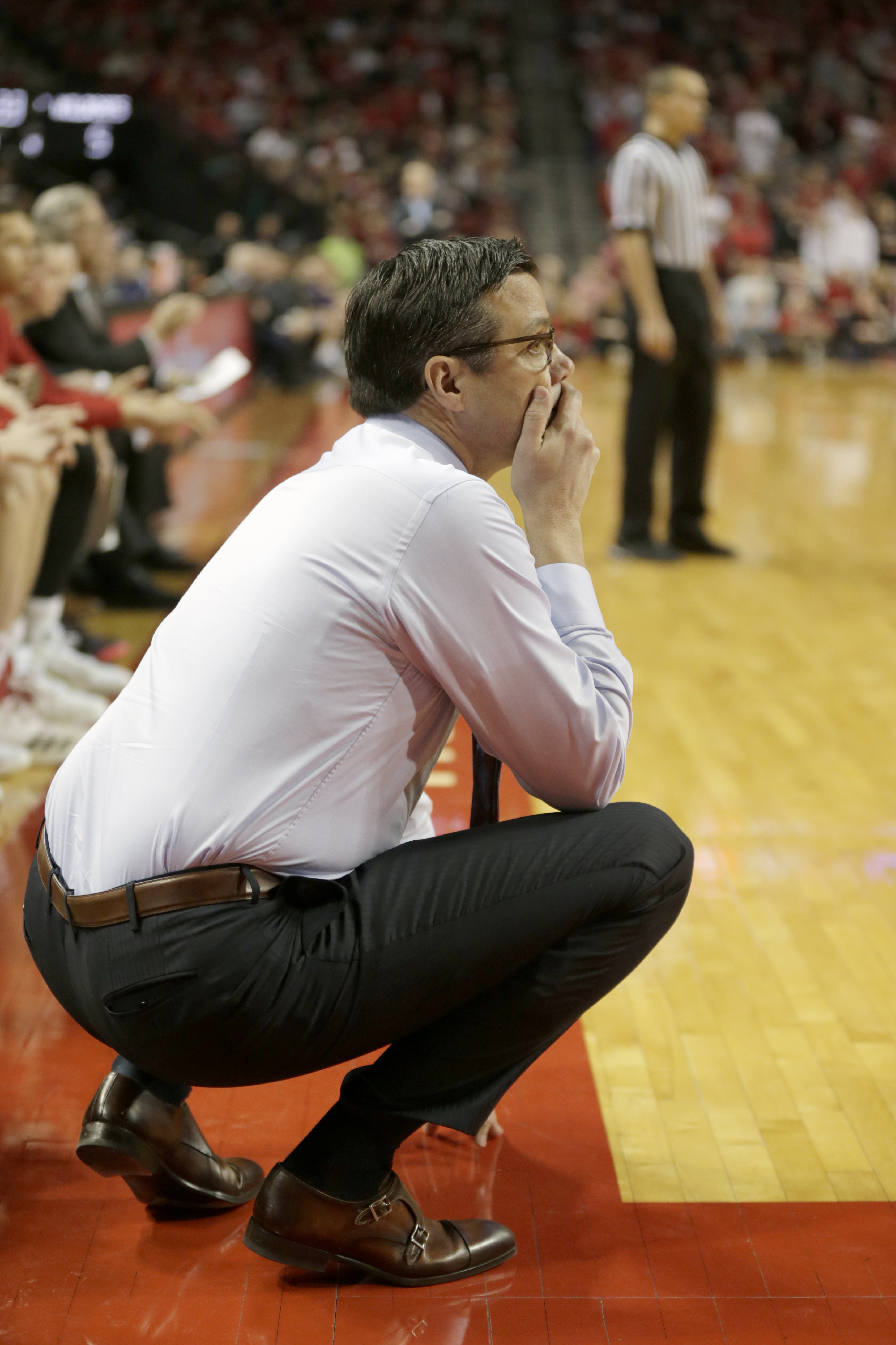 Huskers' coach Tim Miles apologizes for millionaire remark