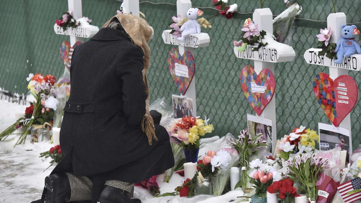 All officers hurt in Aurora shooting released from hospital