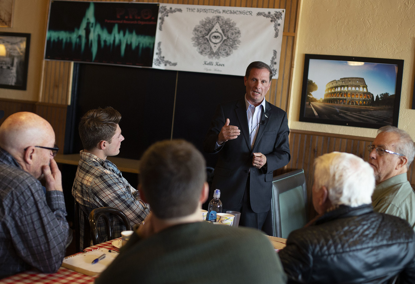 Rep. Chris Stewart, R-Utah, speaks with constituents at a town hall meeting at Nonna's Italian Restaurant & Pizzeria in Magna on Thursday, Feb. 21, 2019. (Photo: Laura Seitz, KSL)
