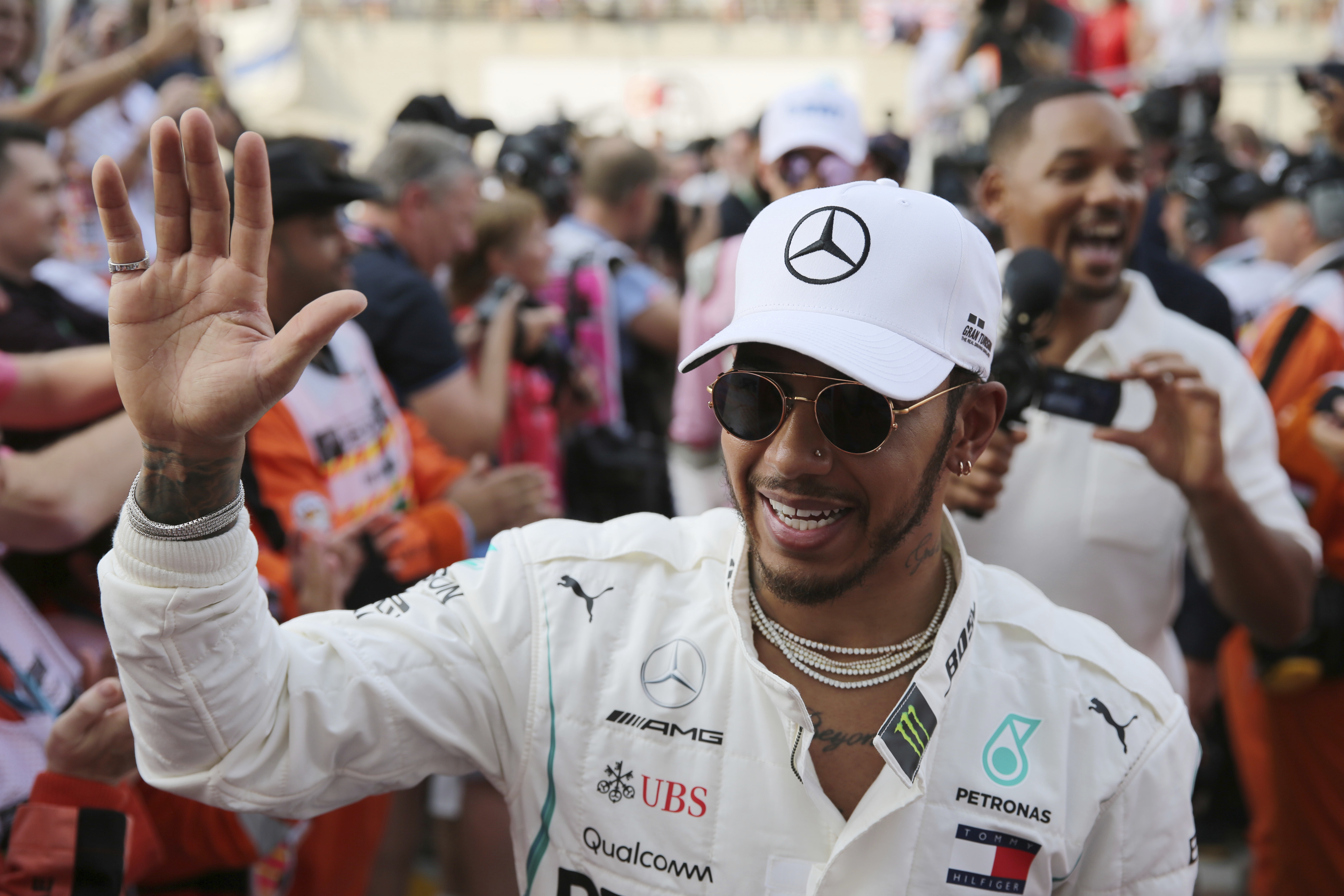 Hamilton still full of drive as he chases 6th F1 world title