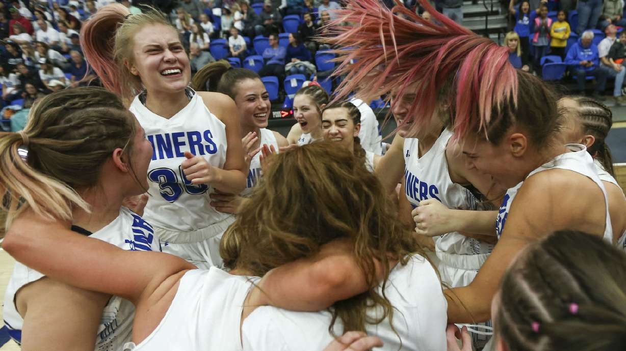 Angilau, Bingham stun defending champion Fremont girls for 6A title game berth