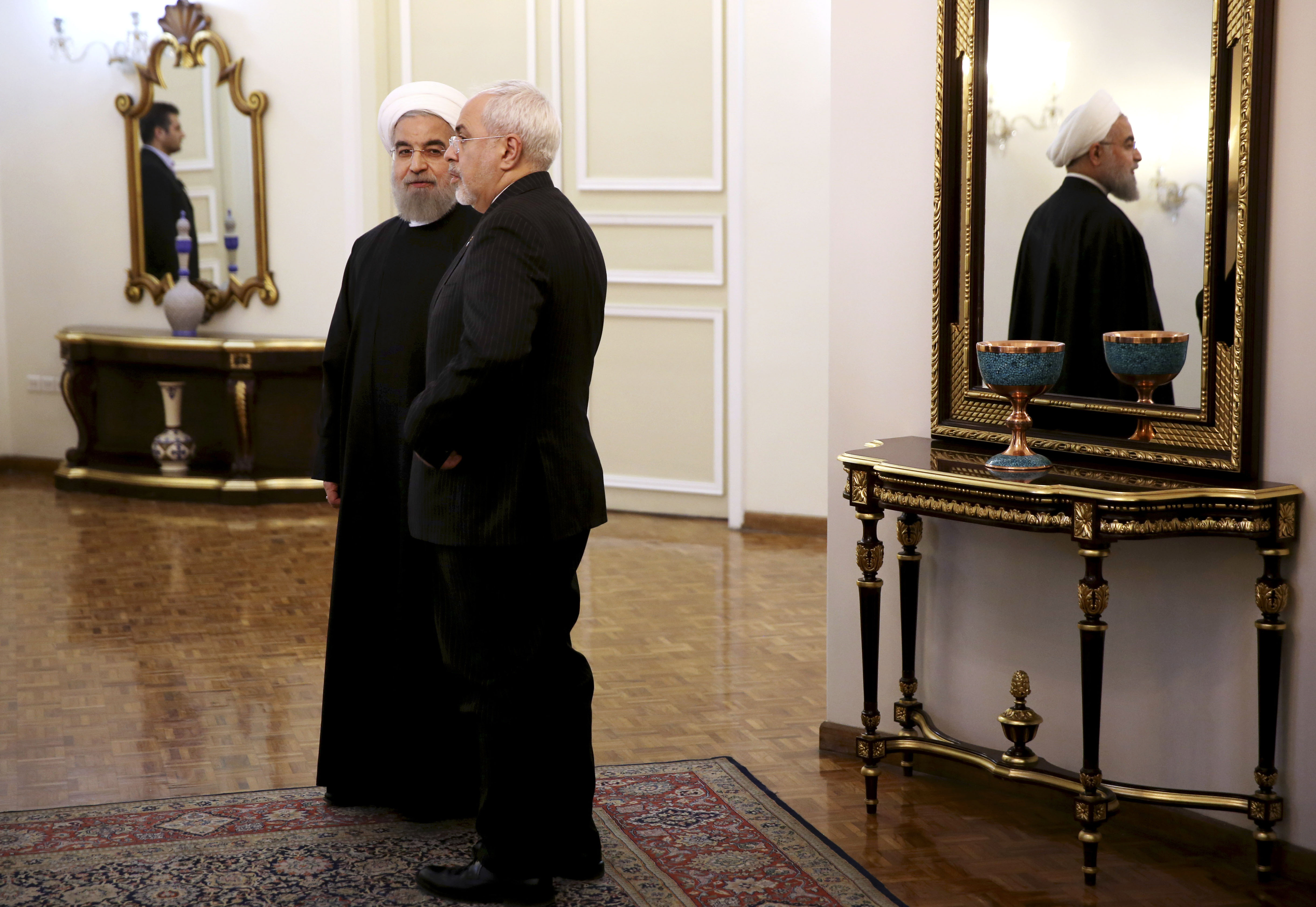 AP Explains: Iran's FM quits as atomic deal unravels
