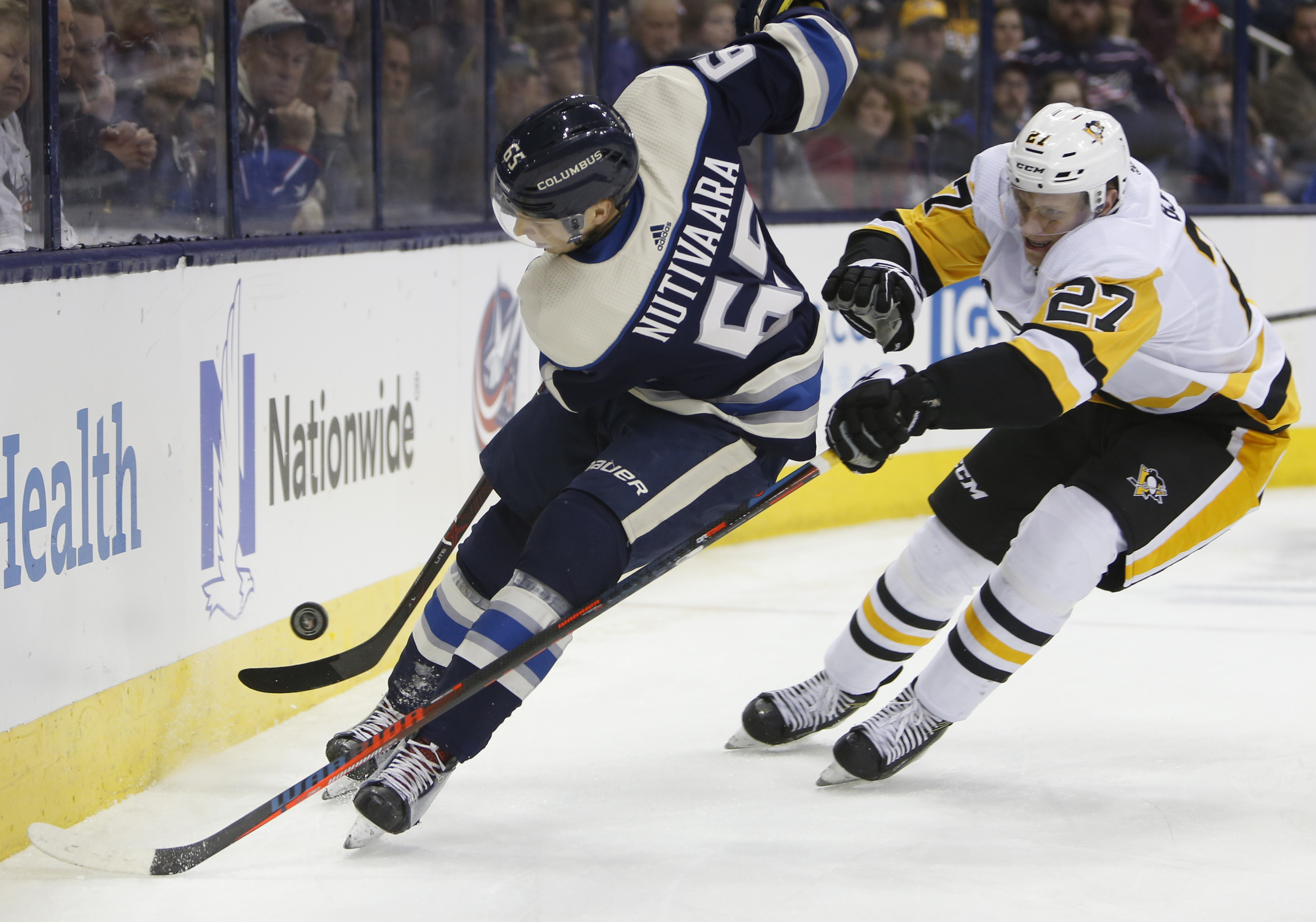 McCann scores twice, Penguins beat Blue Jackets 5-2