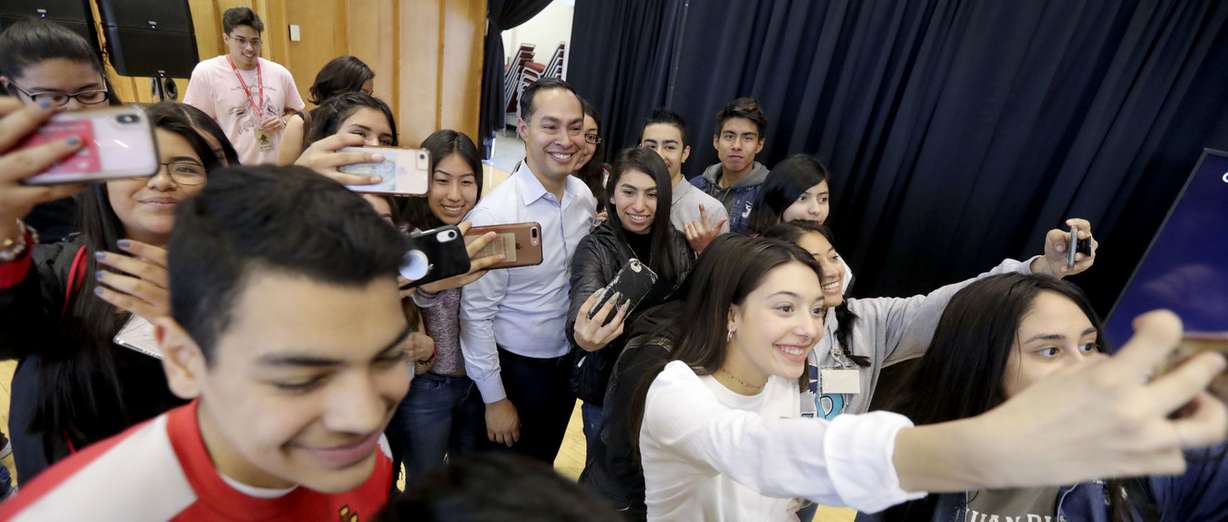 Students take selfies with presidential candidate and former Secretary of Housing and Urban Development Julián Castro after Castro spoke at the University of Utah in Salt Lake City on Wednesday, Feb. 27, 2019. (Photo: Kristin Murphy, KSL)