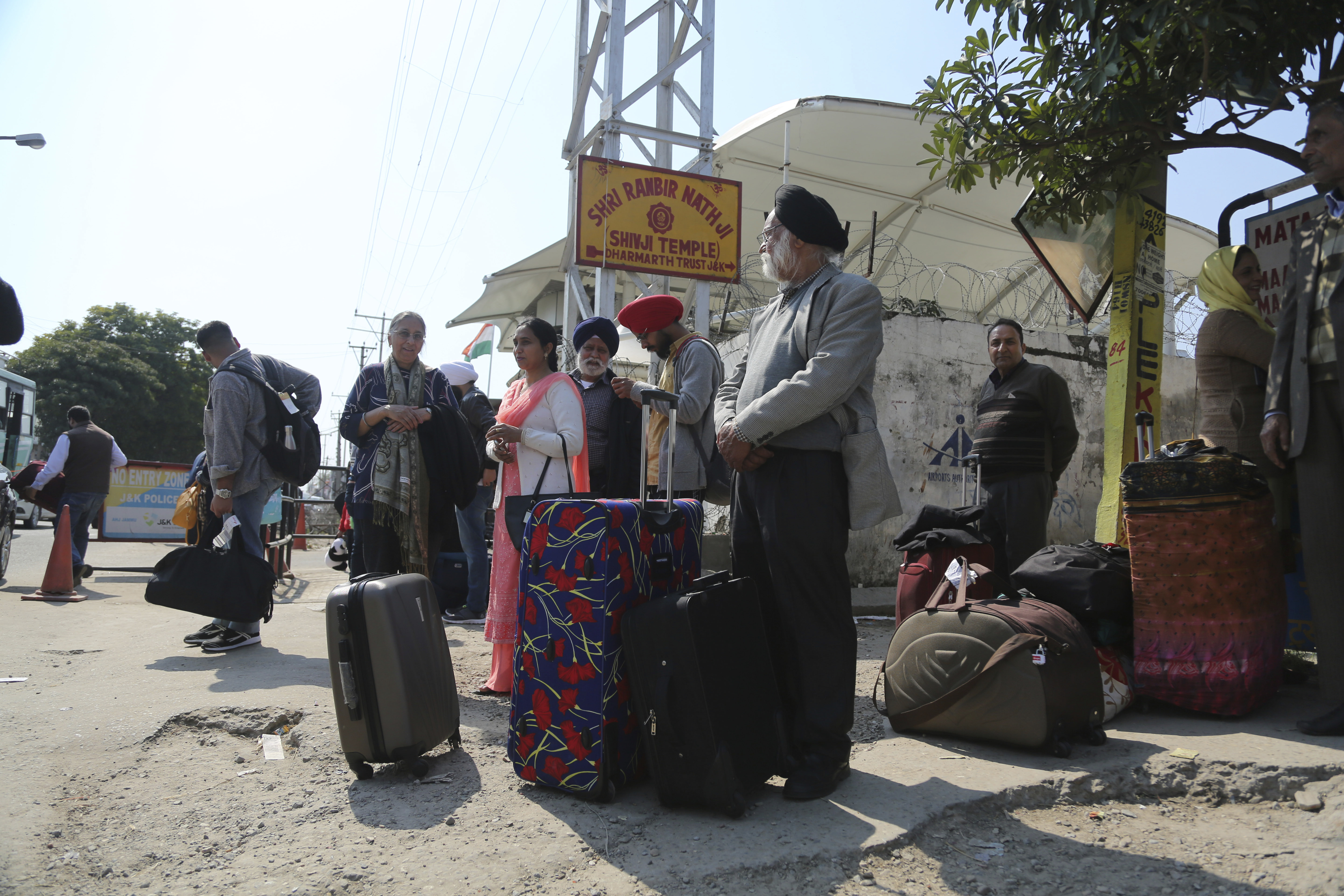 Closure of Pakistan air space snarls flights across Asia